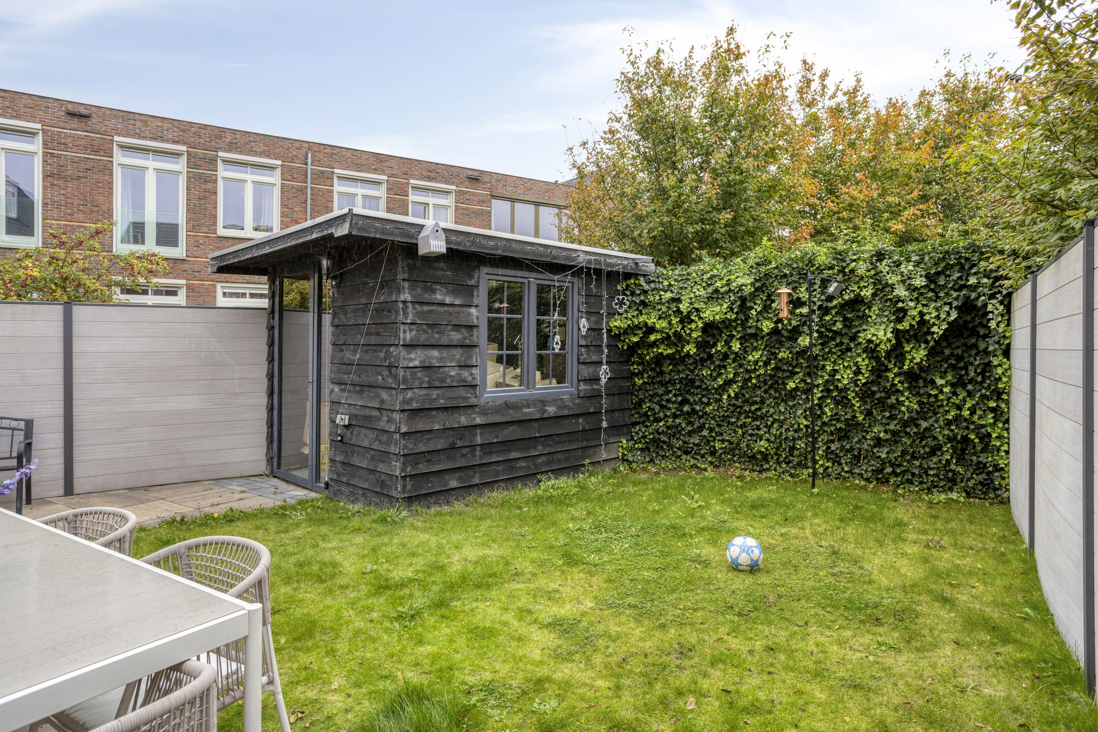6 Rooms Rooms,1 BathroomBathrooms,Woonhuis,Te Koop,1543