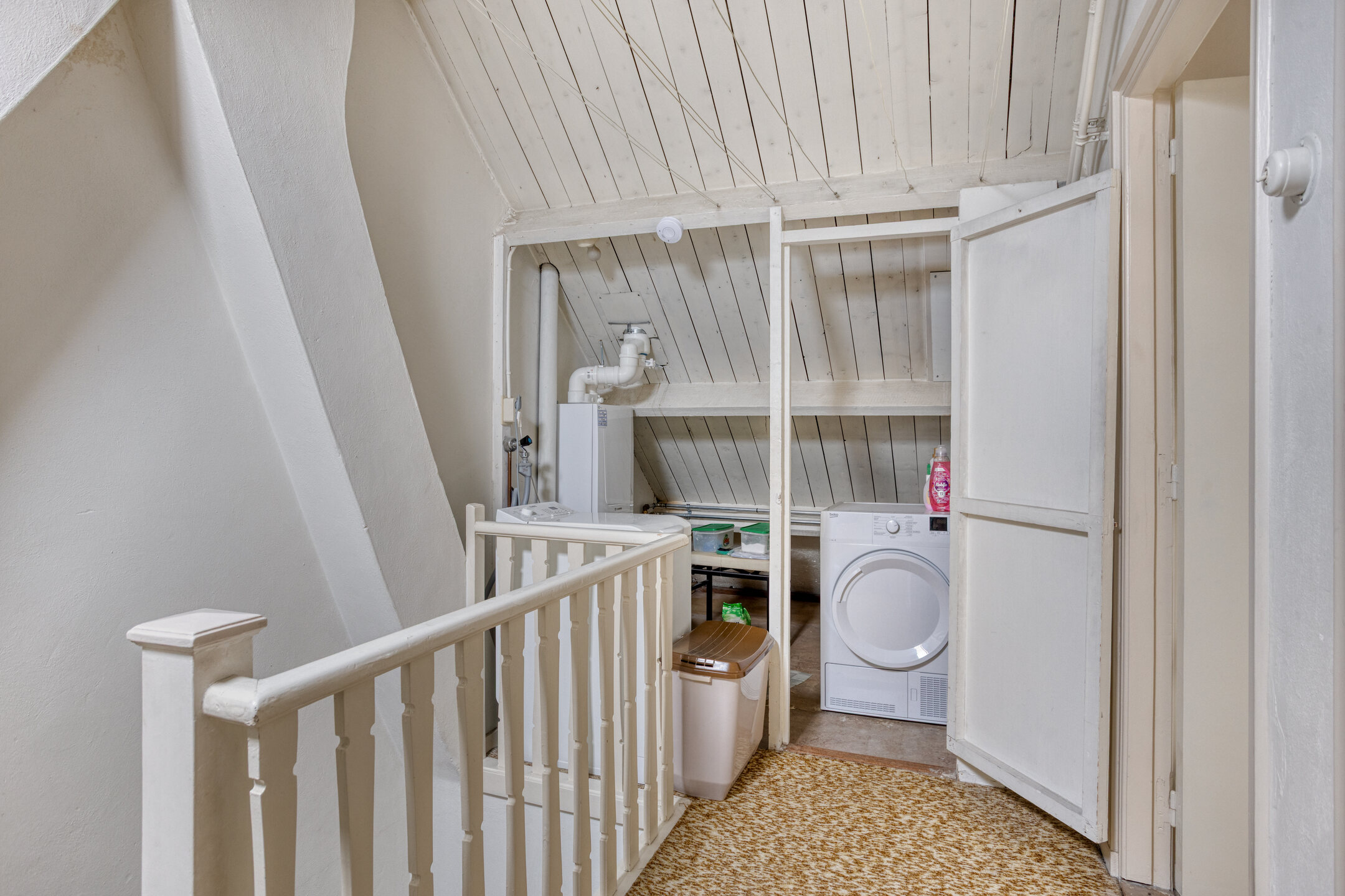 6 Rooms Rooms,1 BathroomBathrooms,Woonhuis,Te Koop,1555