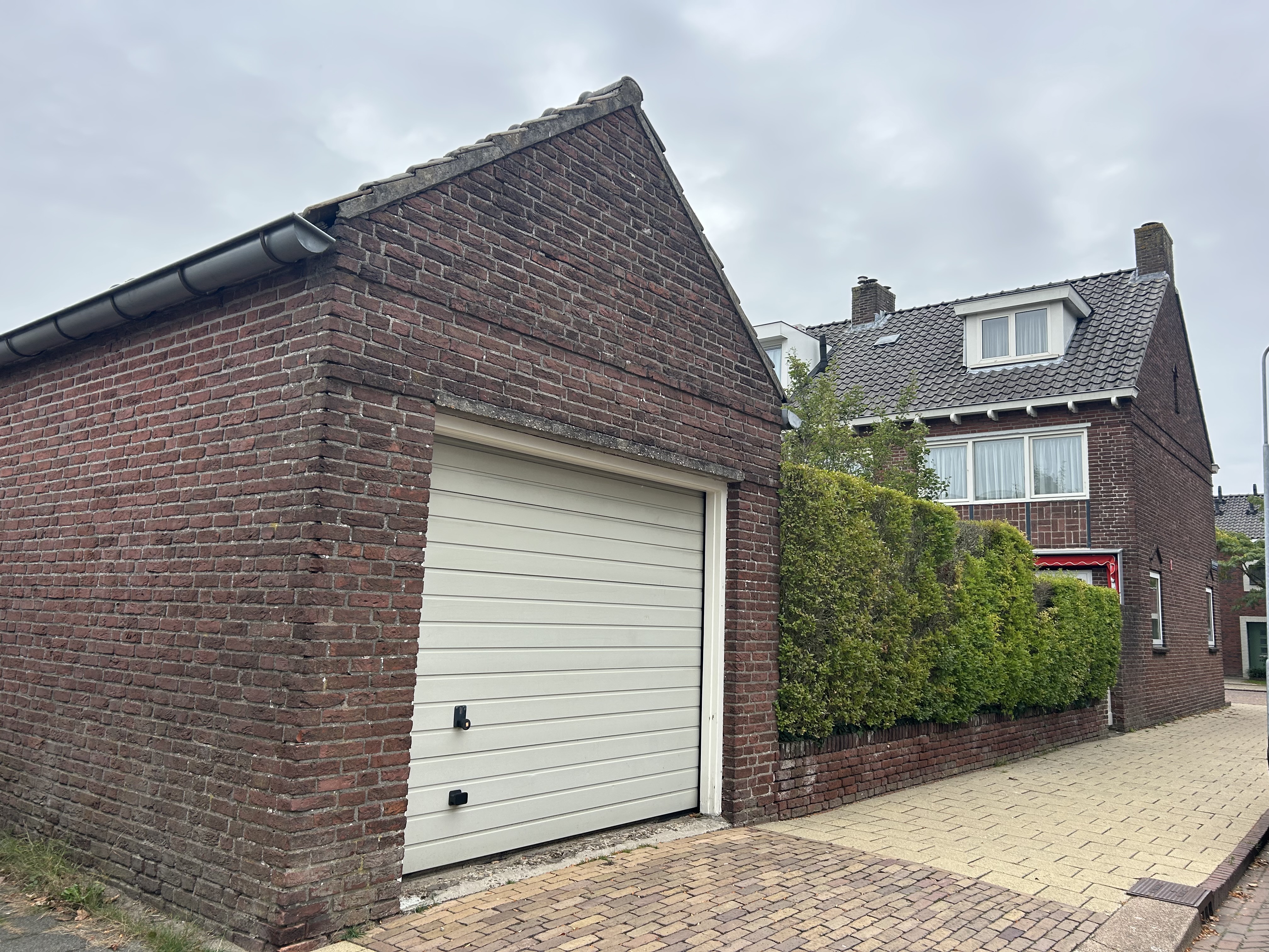 6 Rooms Rooms,1 BathroomBathrooms,Woonhuis,Te Koop,1555