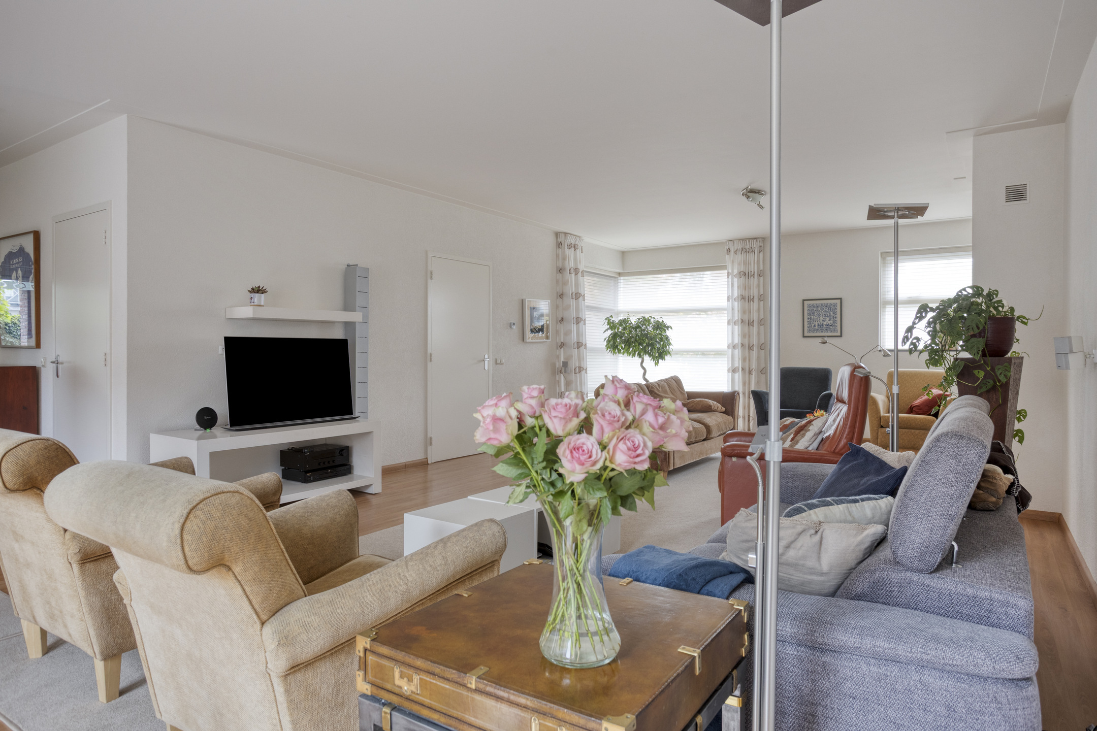 5 Rooms Rooms,2 BathroomsBathrooms,Woonhuis,Te Koop,1559
