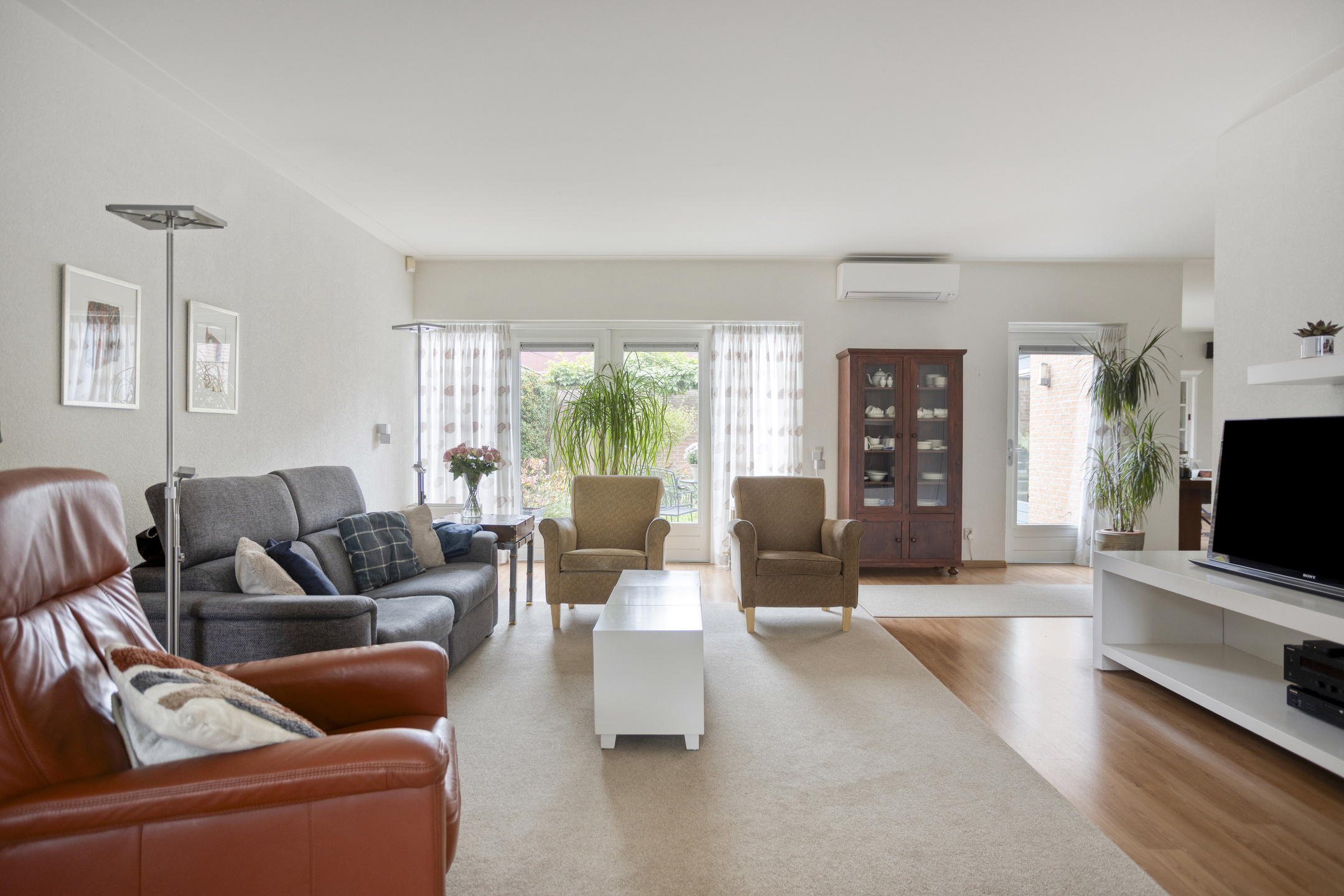 5 Rooms Rooms,2 BathroomsBathrooms,Woonhuis,Te Koop,1559