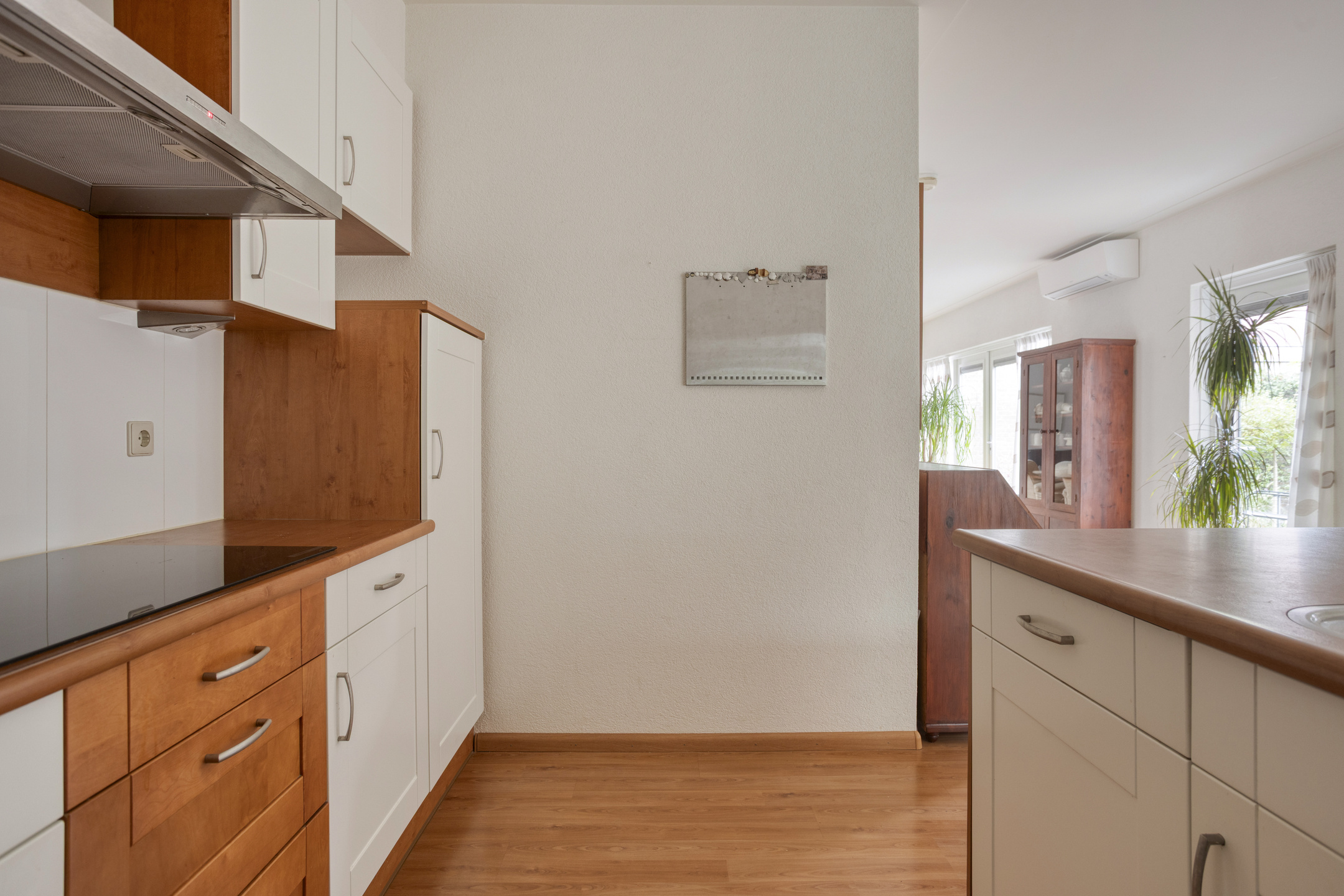 5 Rooms Rooms,2 BathroomsBathrooms,Woonhuis,Te Koop,1559