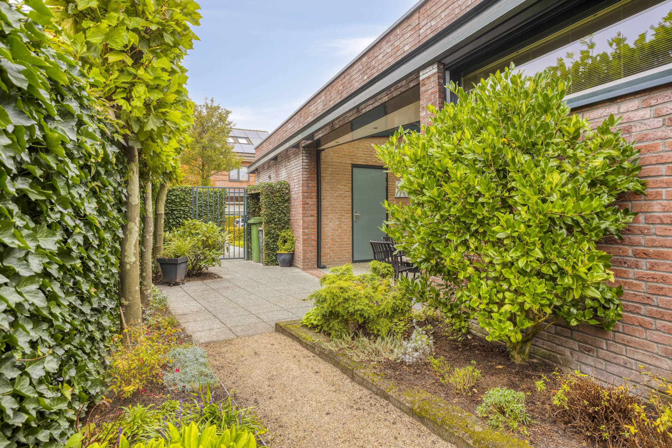 5 Rooms Rooms,2 BathroomsBathrooms,Woonhuis,Te Koop,1559