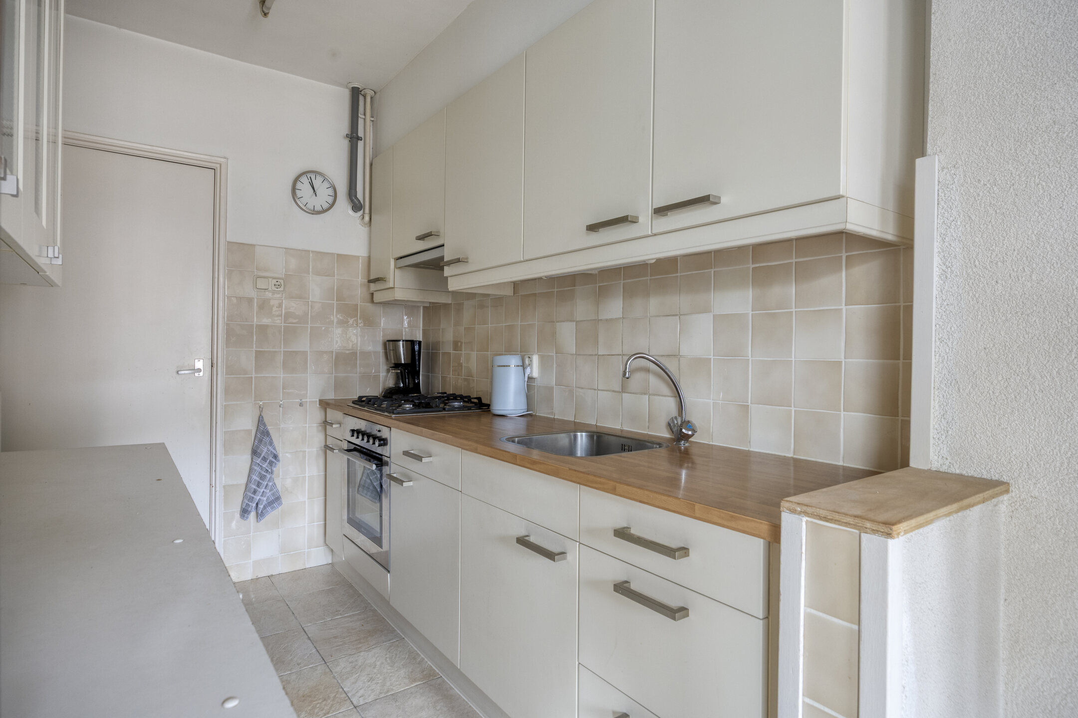 5 Rooms Rooms,1 BathroomBathrooms,Woonhuis,Te Koop,1563