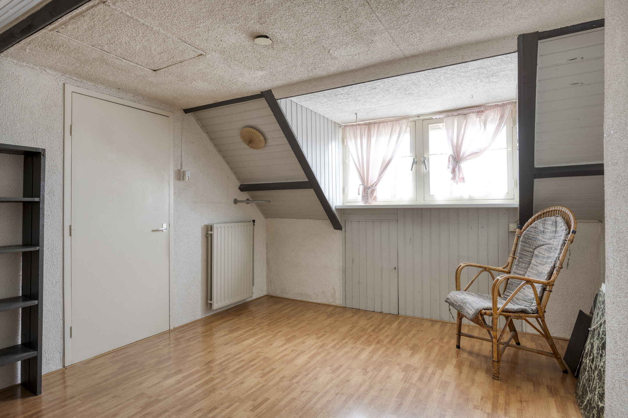 5 Rooms Rooms,1 BathroomBathrooms,Woonhuis,Te Koop,1563