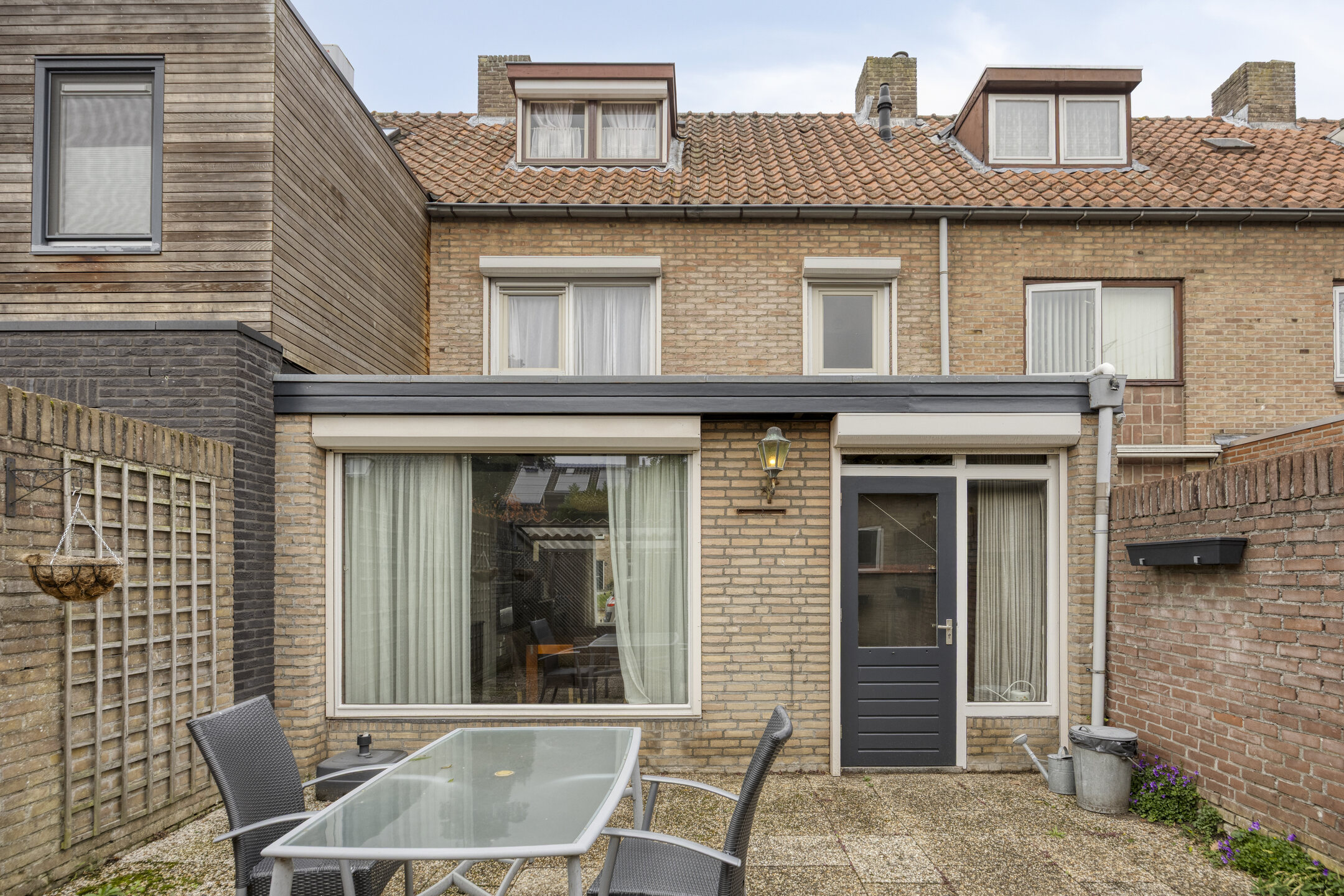 5 Rooms Rooms,1 BathroomBathrooms,Woonhuis,Te Koop,1563
