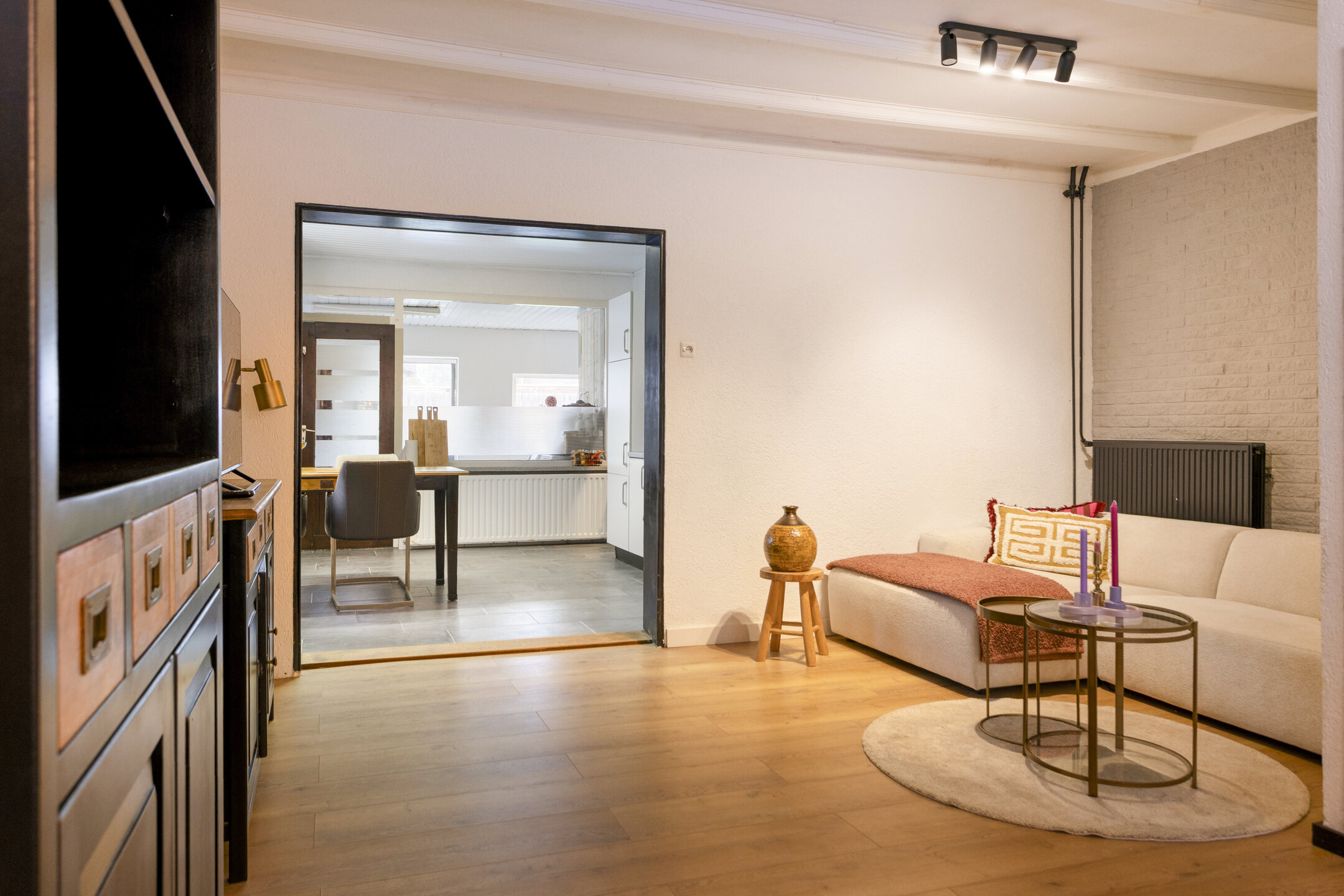 3 Rooms Rooms,1 BathroomBathrooms,Woonhuis,Te Koop,1572