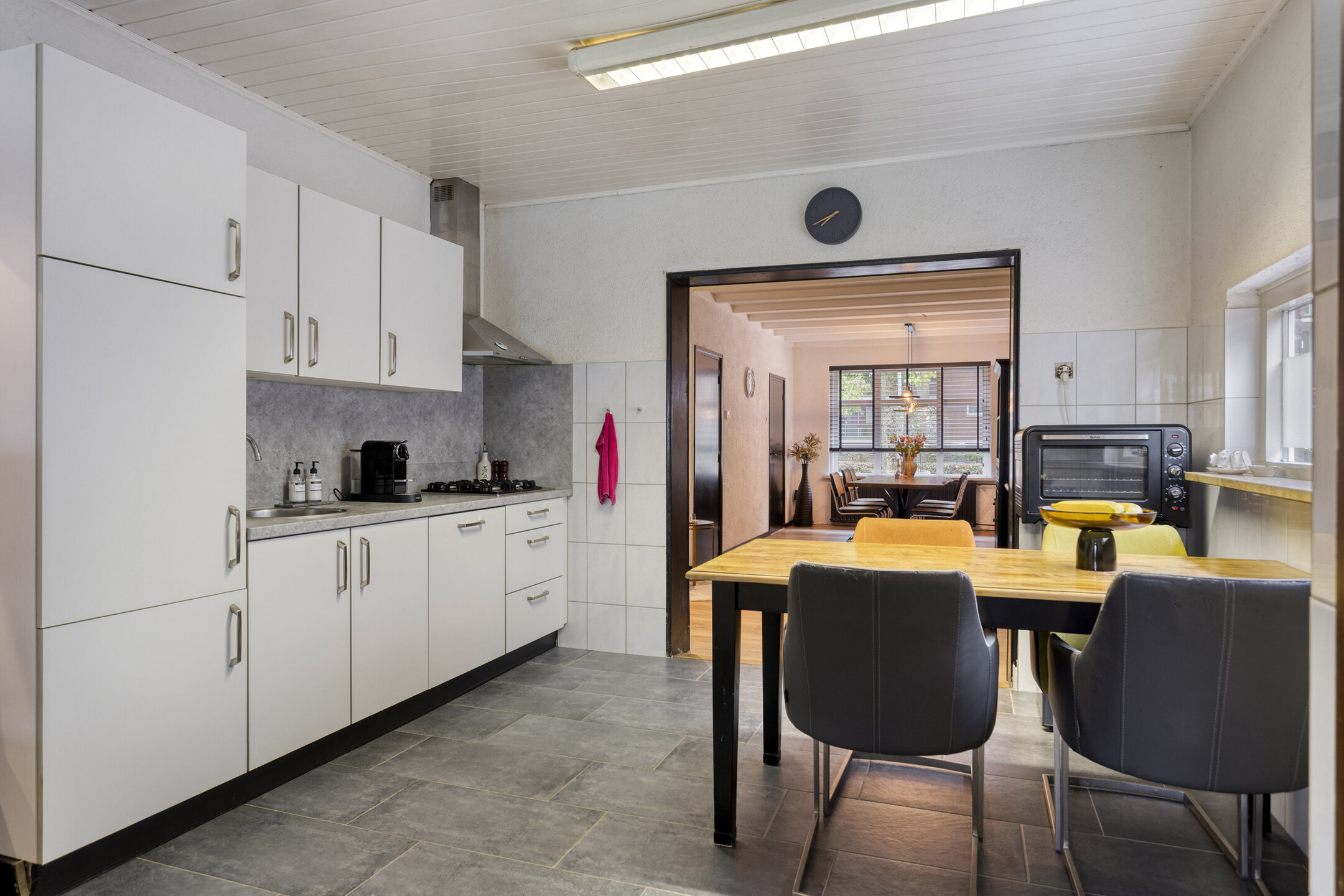 3 Rooms Rooms,1 BathroomBathrooms,Woonhuis,Te Koop,1572