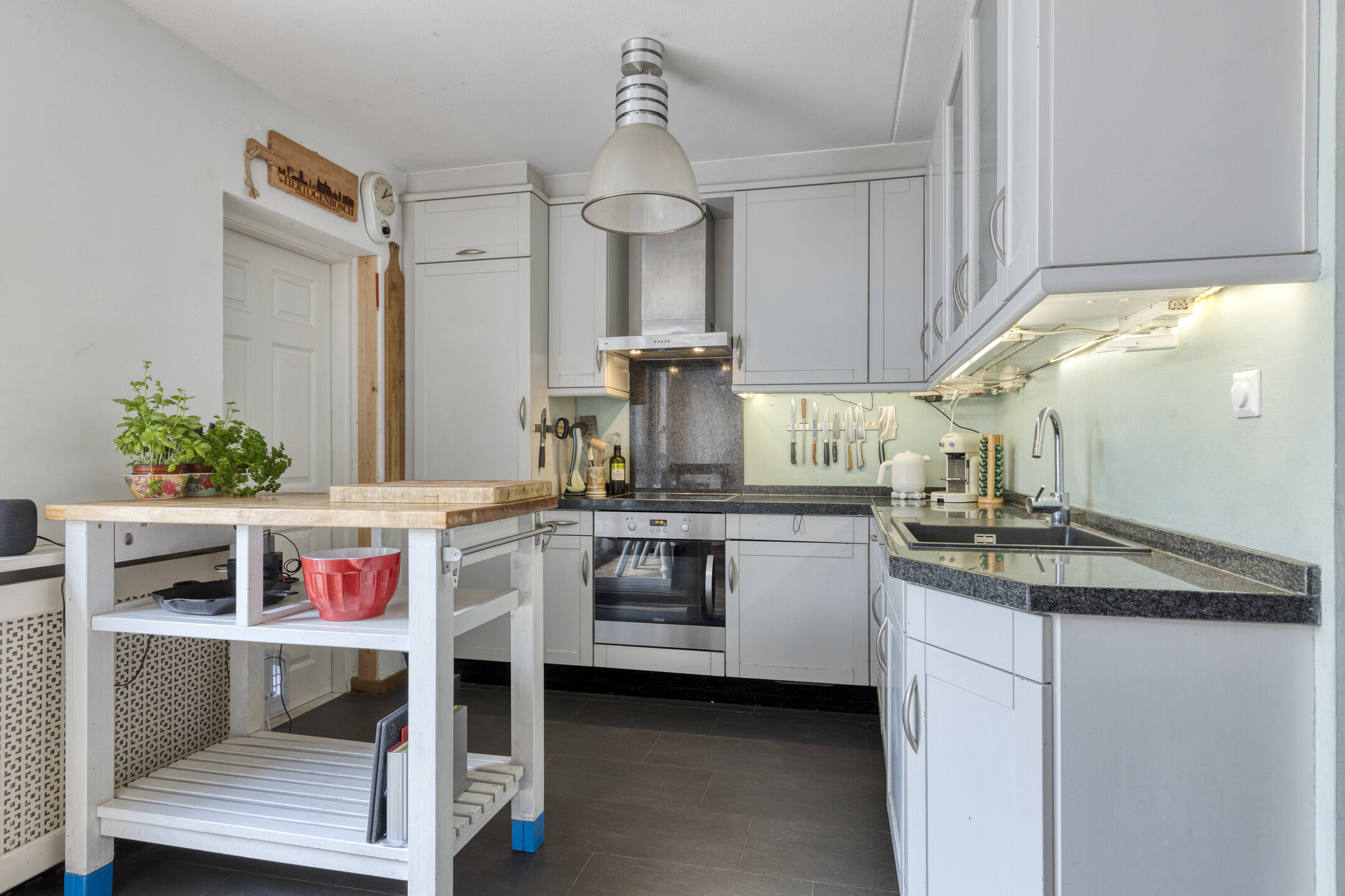 5 Rooms Rooms,1 BathroomBathrooms,Woonhuis,Te Koop,1573