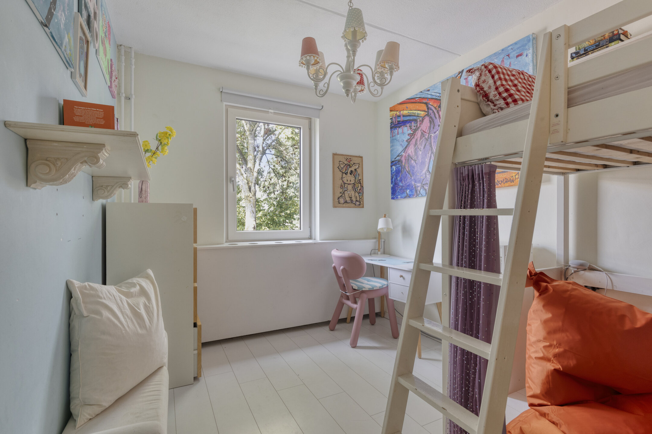 5 Rooms Rooms,1 BathroomBathrooms,Woonhuis,Te Koop,1573