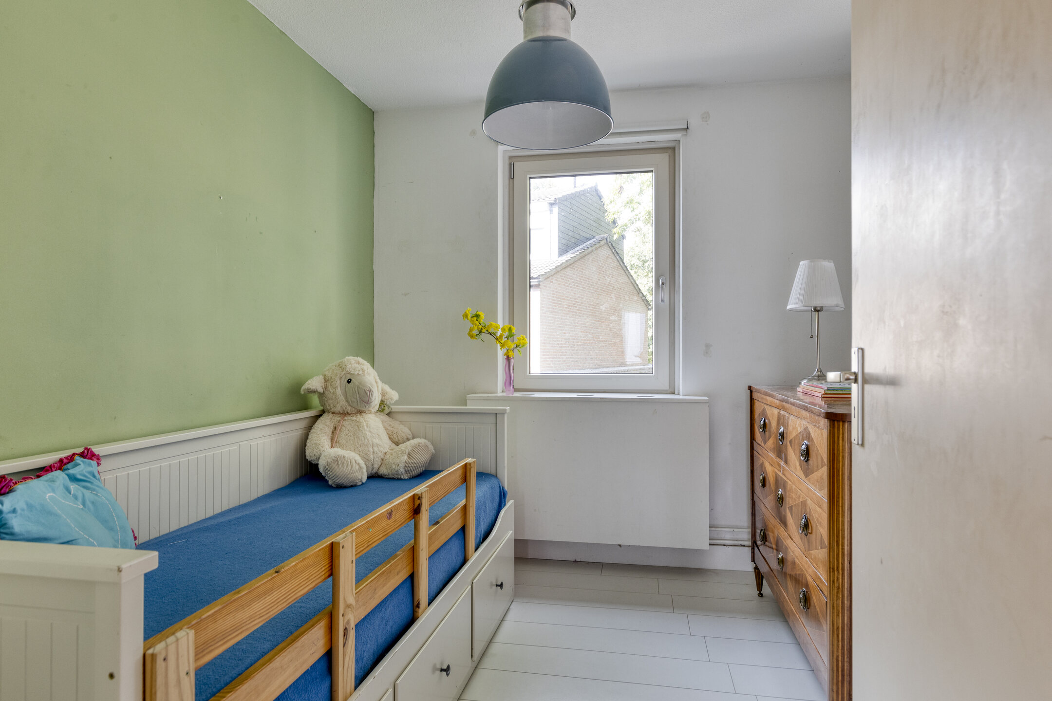 5 Rooms Rooms,1 BathroomBathrooms,Woonhuis,Te Koop,1573