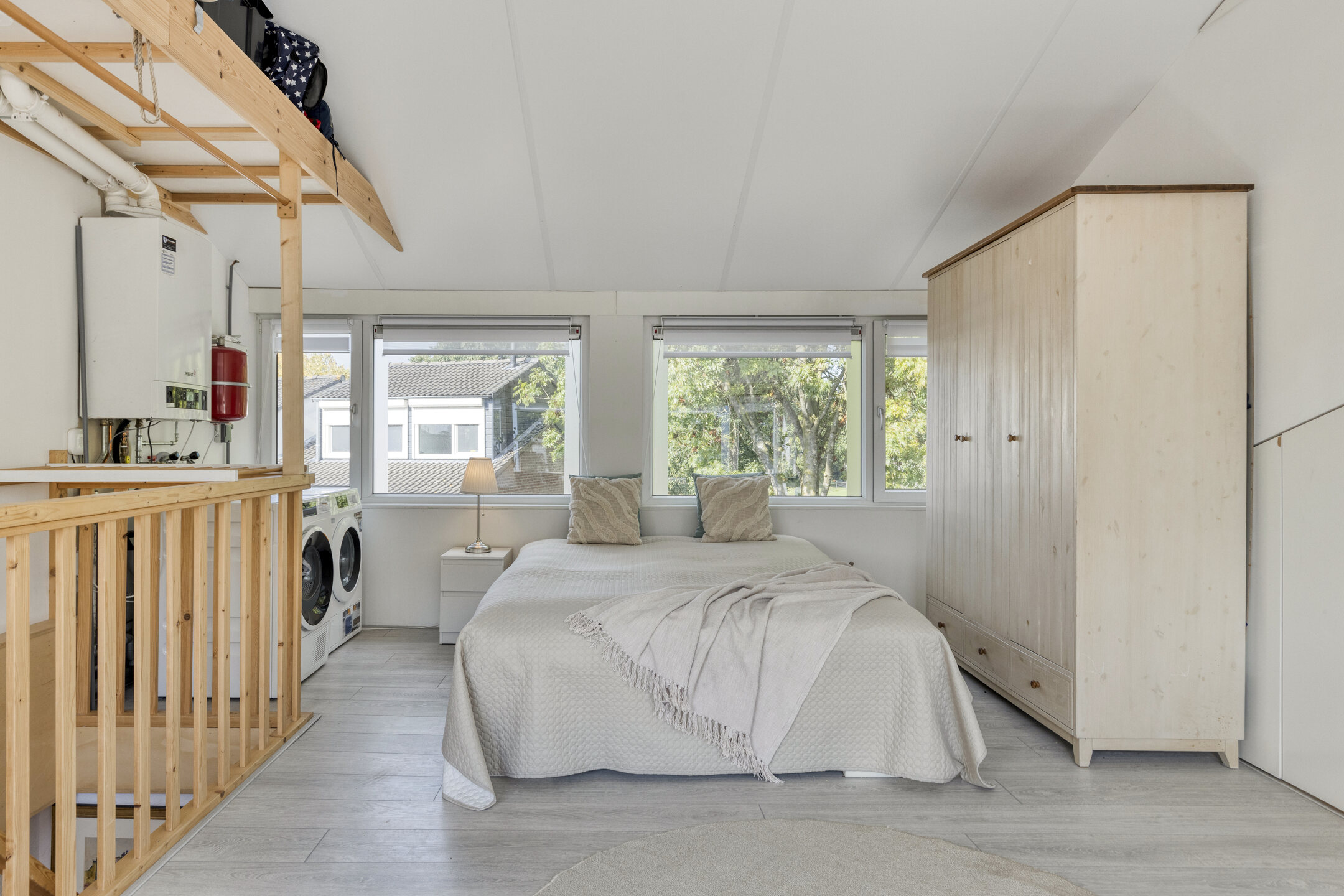 5 Rooms Rooms,1 BathroomBathrooms,Woonhuis,Te Koop,1573