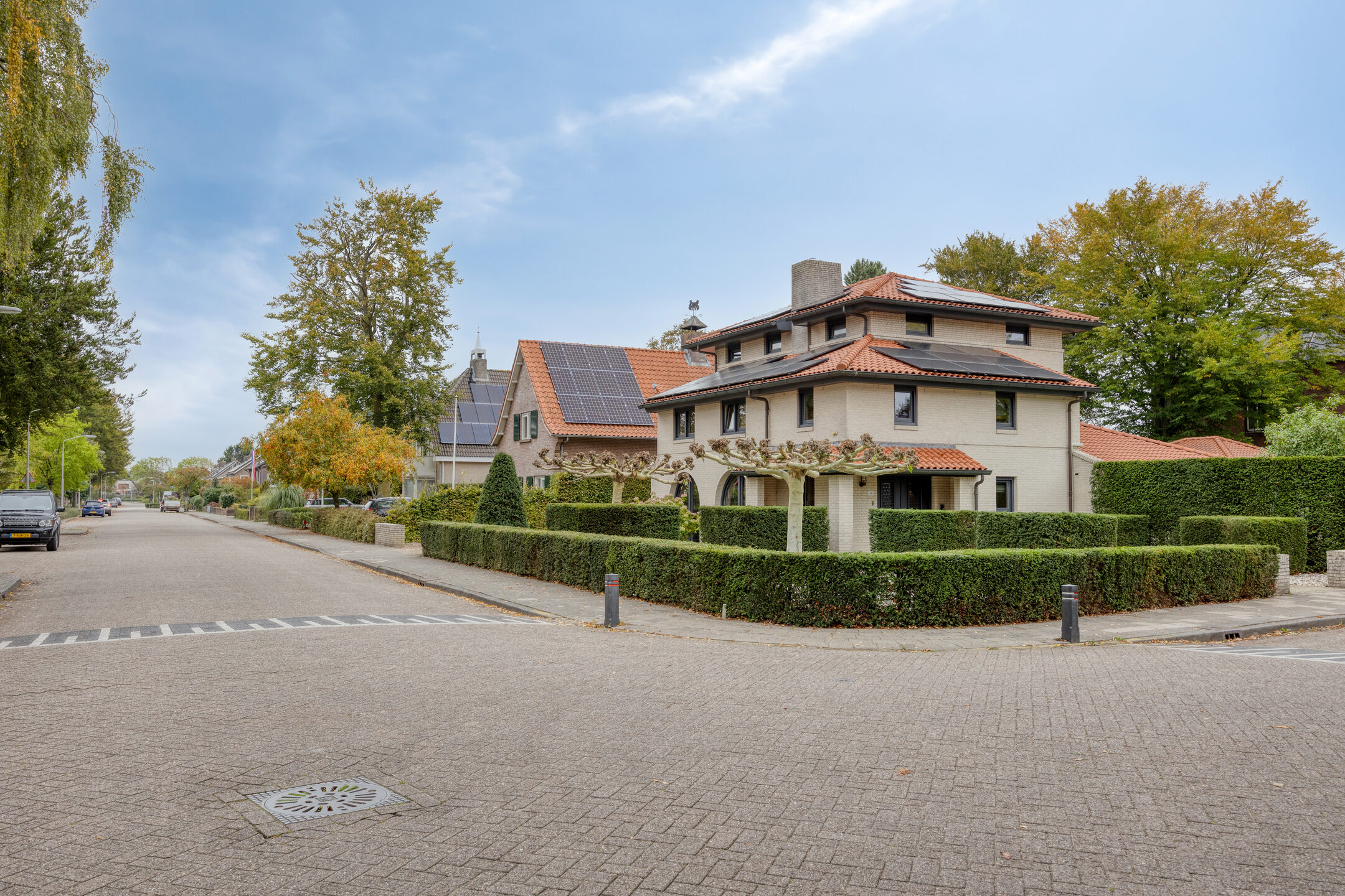 8 Rooms Rooms,2 BathroomsBathrooms,Woonhuis,Te Koop,1576 8 Rooms Rooms,2 BathroomsBathrooms,Woonhuis,Te Koop,1576