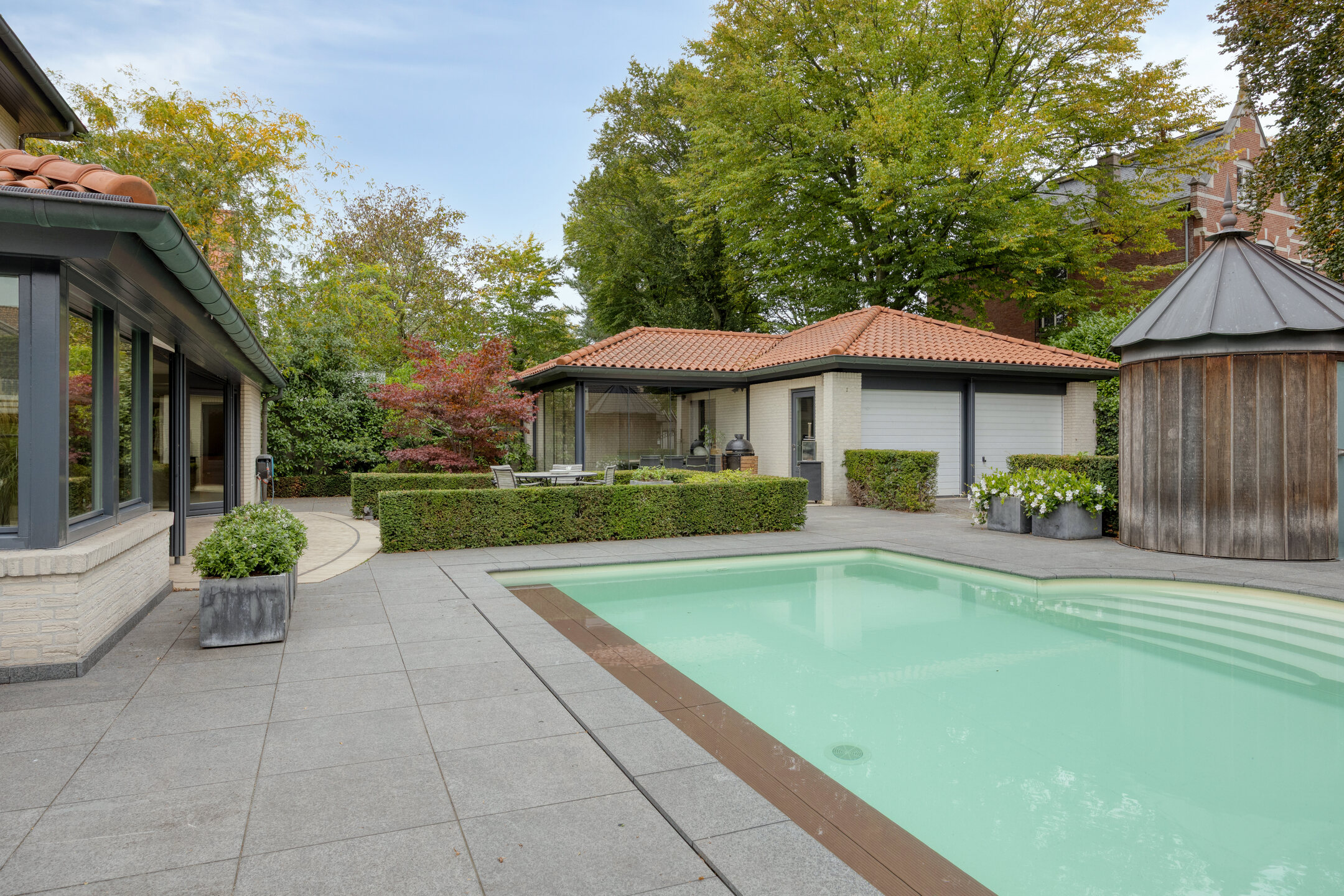 8 Rooms Rooms,2 BathroomsBathrooms,Woonhuis,Te Koop,1576 8 Rooms Rooms,2 BathroomsBathrooms,Woonhuis,Te Koop,1576