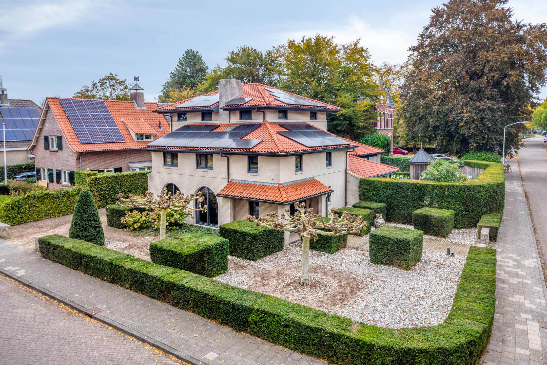 8 Rooms Rooms,2 BathroomsBathrooms,Woonhuis,Te Koop,1576 8 Rooms Rooms,2 BathroomsBathrooms,Woonhuis,Te Koop,1576