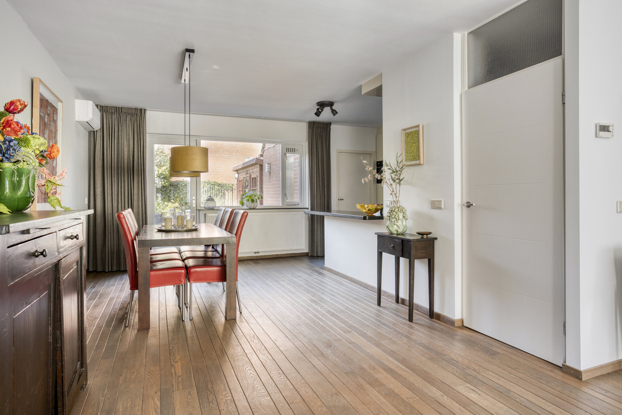 4 Rooms Rooms,Woonhuis,Te Koop,1584