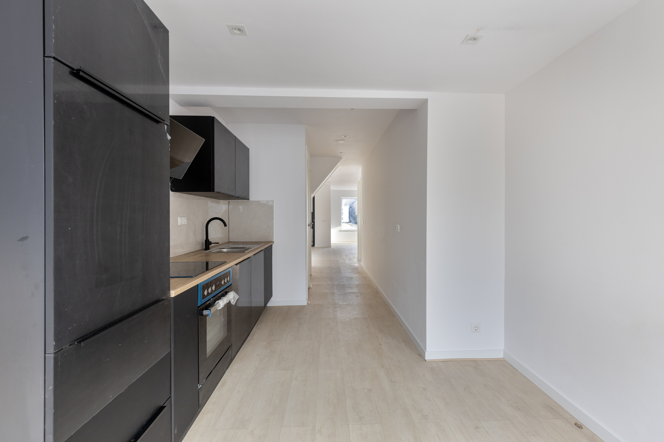 5 Rooms Rooms,2 BathroomsBathrooms,Woonhuis,Te Koop,1589