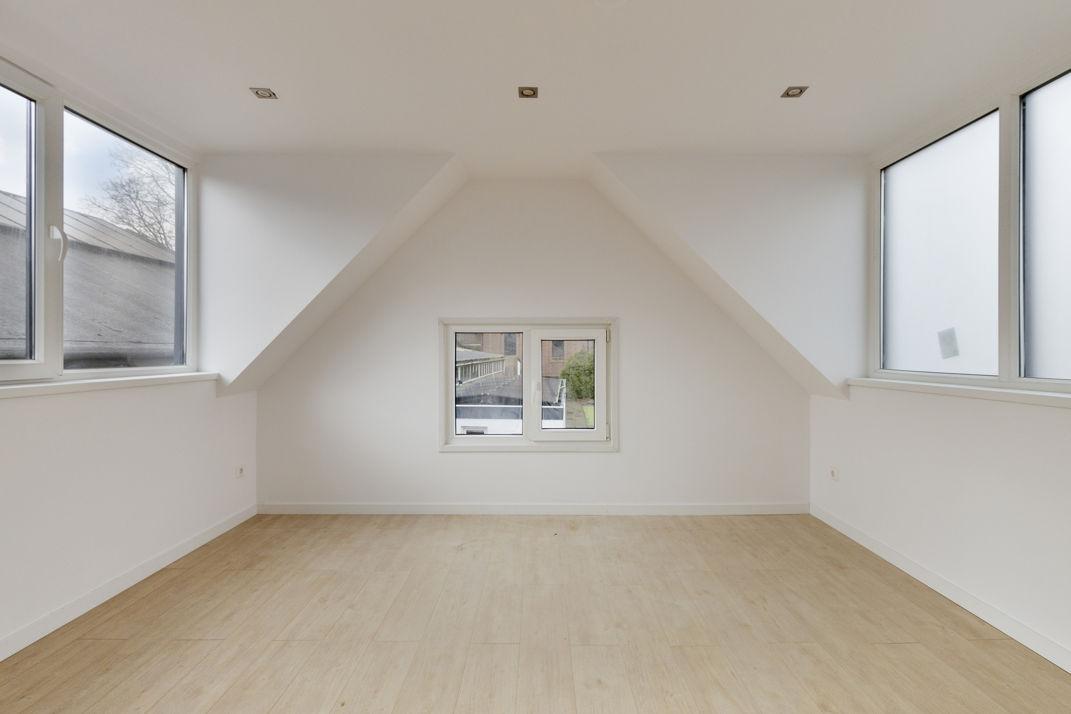 5 Rooms Rooms,2 BathroomsBathrooms,Woonhuis,Te Koop,1589