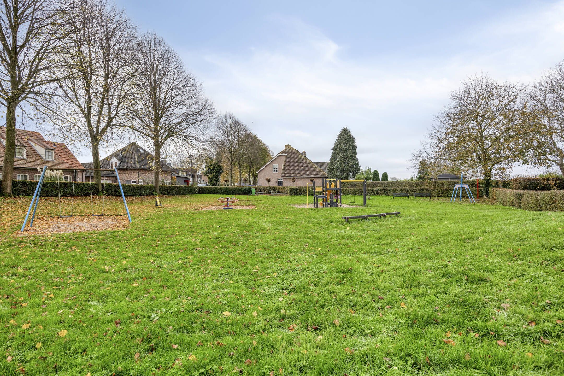 4 Rooms Rooms,1 BathroomBathrooms,Woonhuis,Te Koop,1591