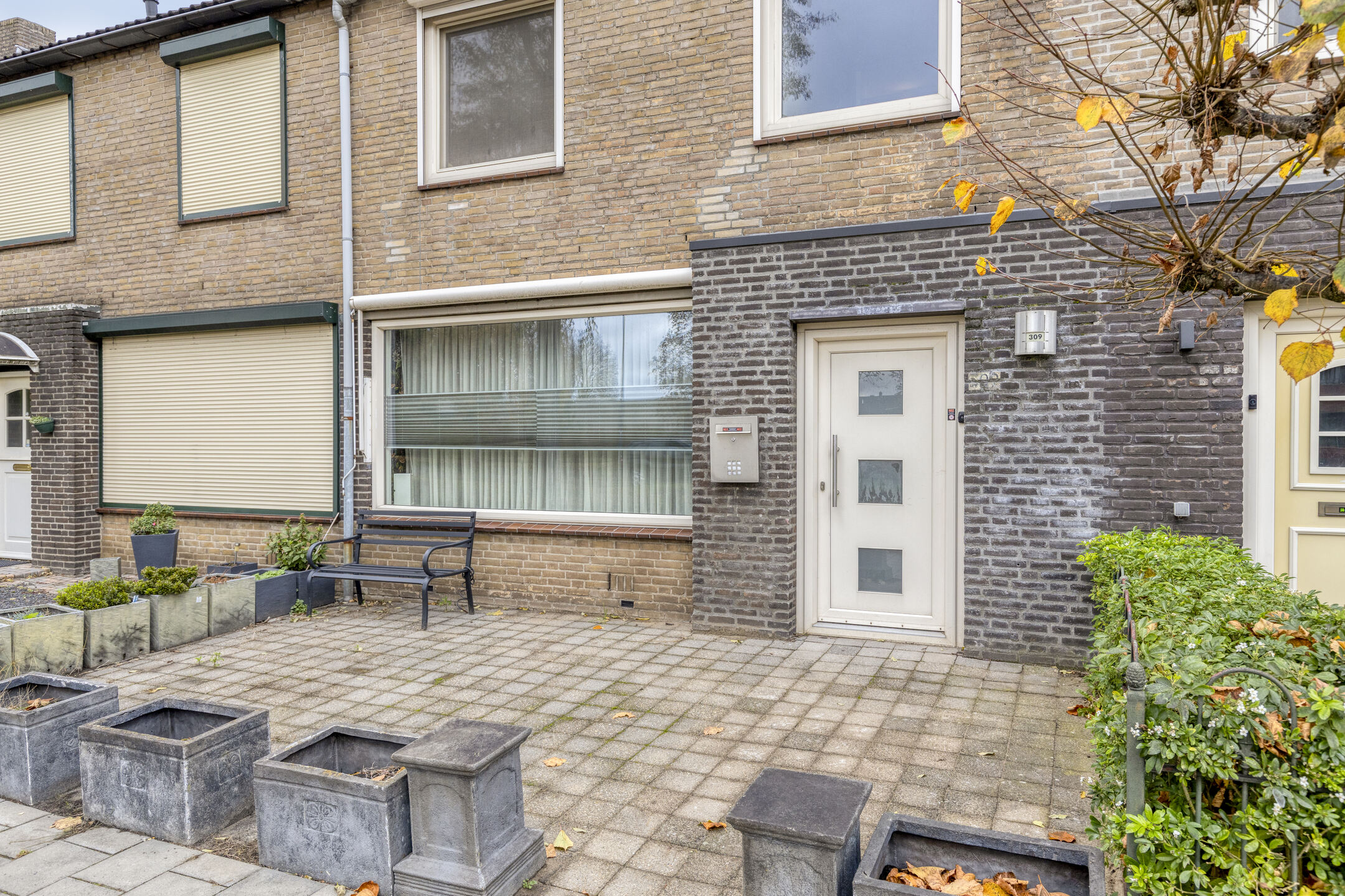 6 Rooms Rooms,1 BathroomBathrooms,Woonhuis,Te Koop,1592