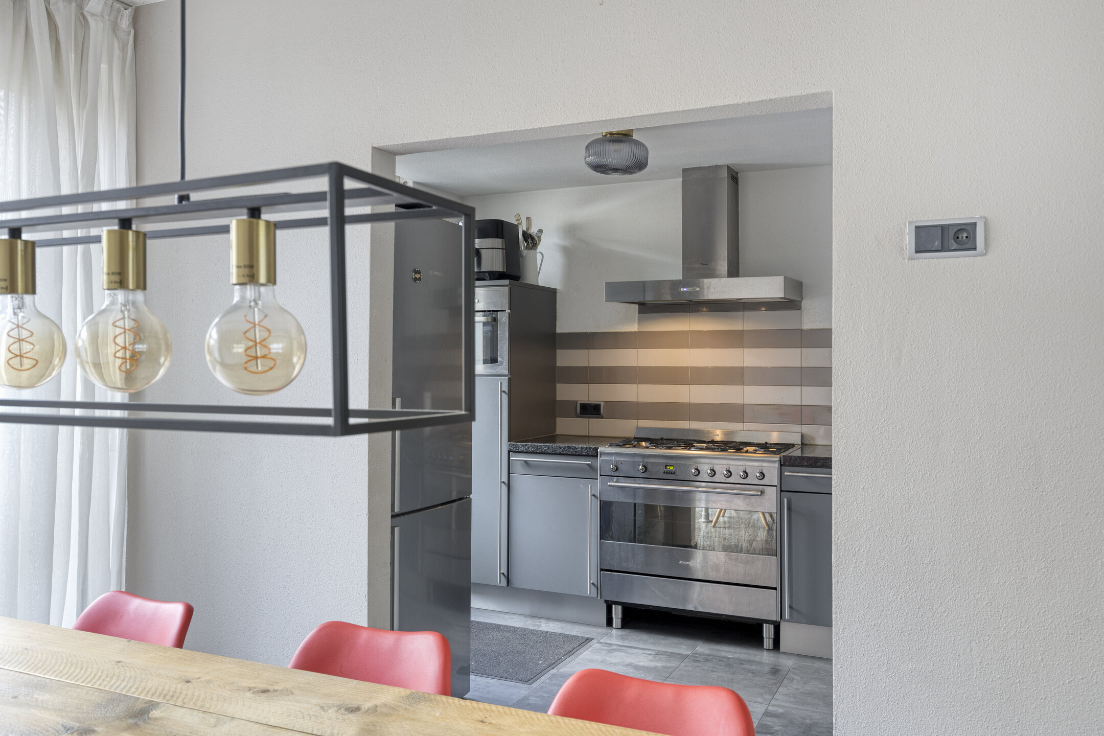 6 Rooms Rooms,1 BathroomBathrooms,Woonhuis,Te Koop,1592