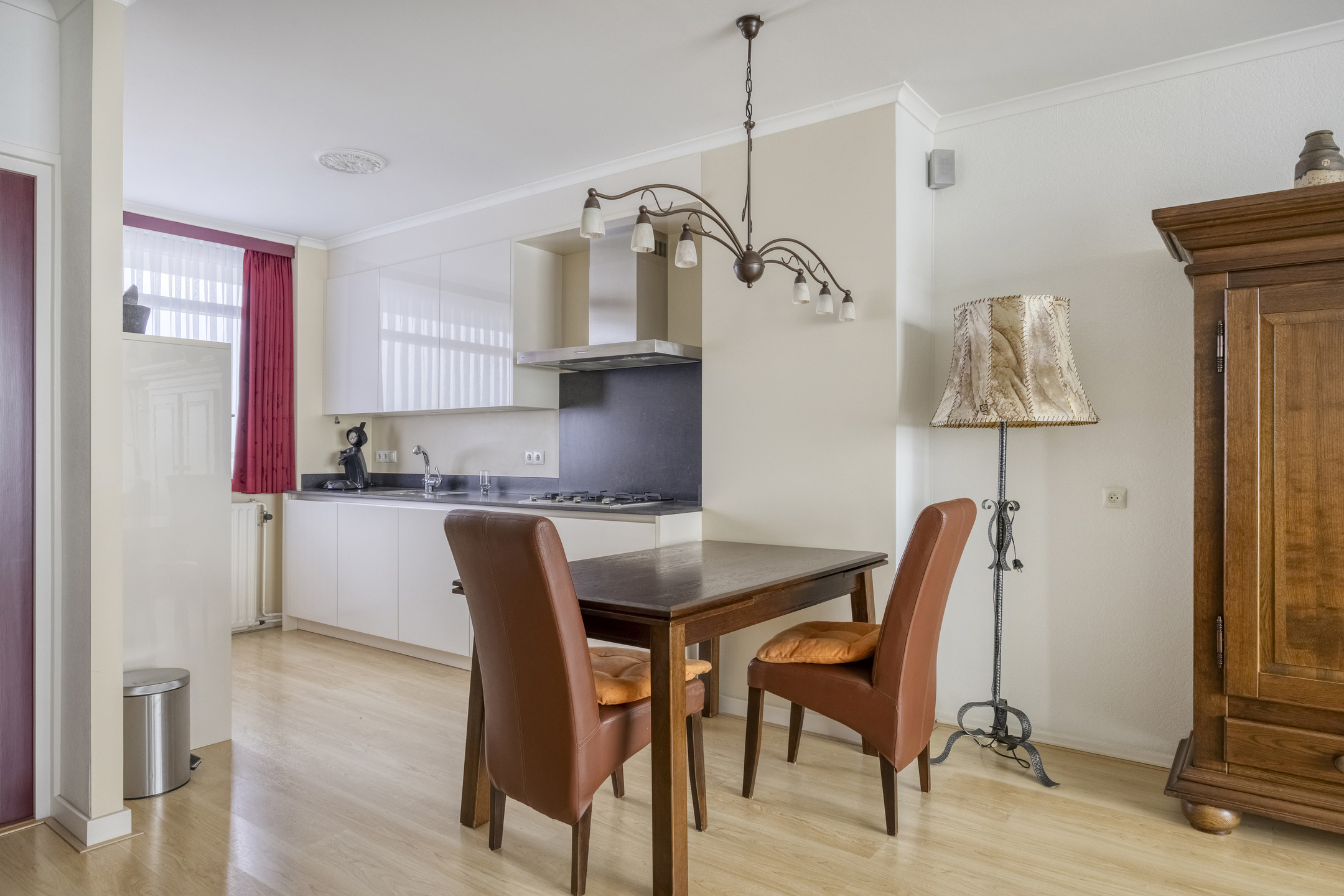 2 Bedrooms Bedrooms, ,1 BathroomBathrooms,Appartement,Te Koop,1598