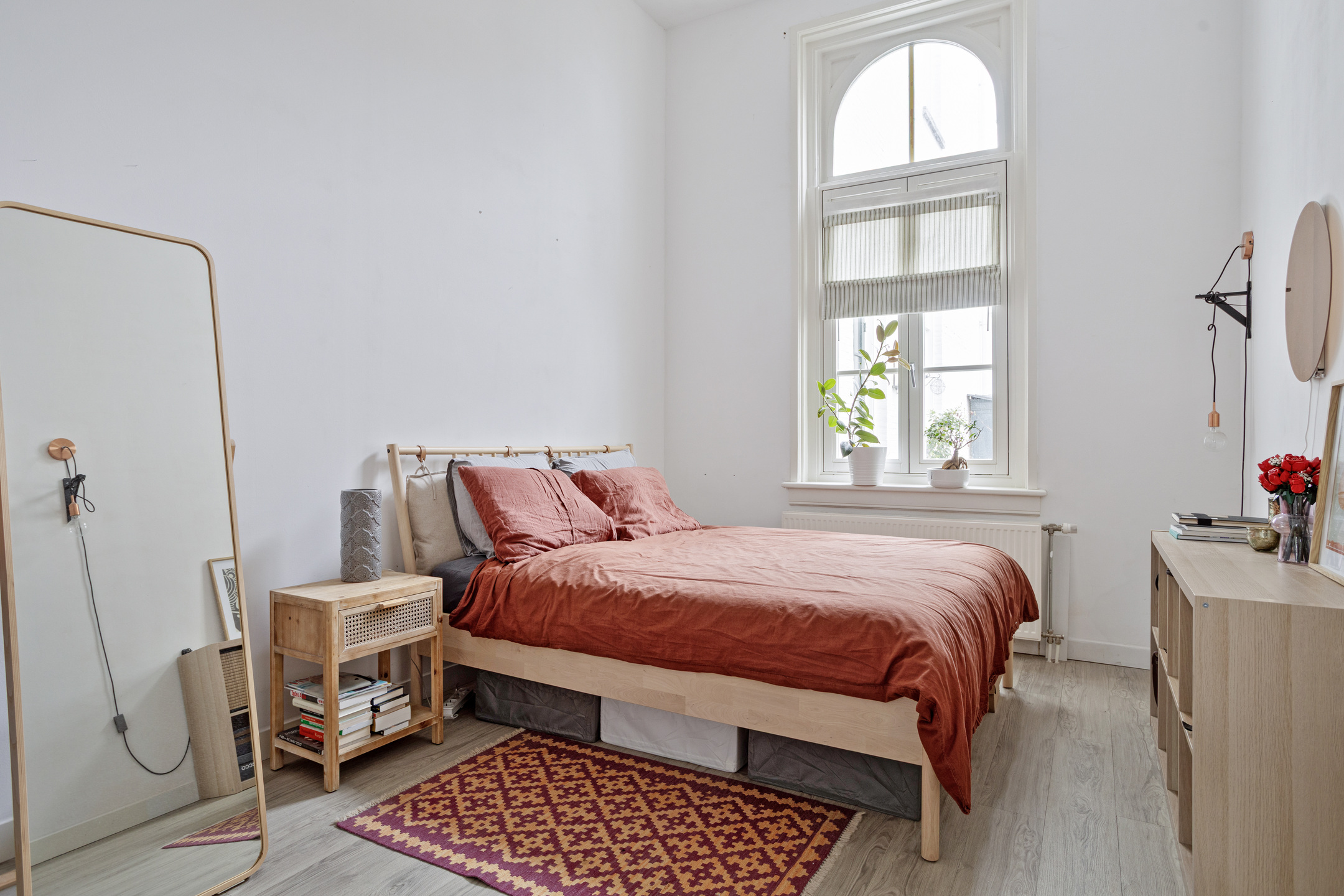 1 Bedroom Bedrooms, ,1 BathroomBathrooms,Appartement,Te Koop,1600