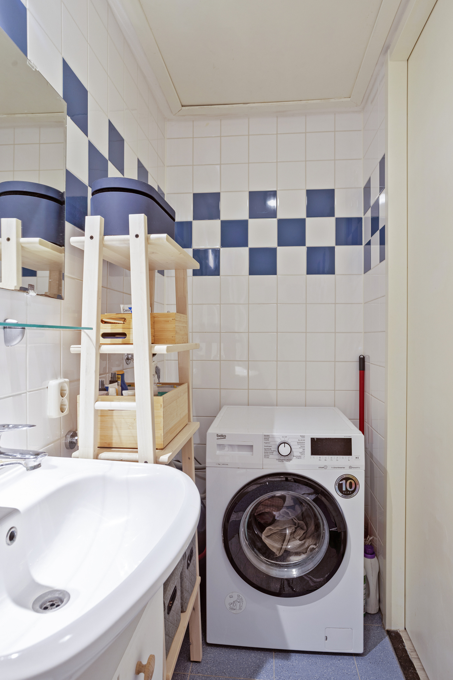 1 Bedroom Bedrooms, ,1 BathroomBathrooms,Appartement,Te Koop,1600