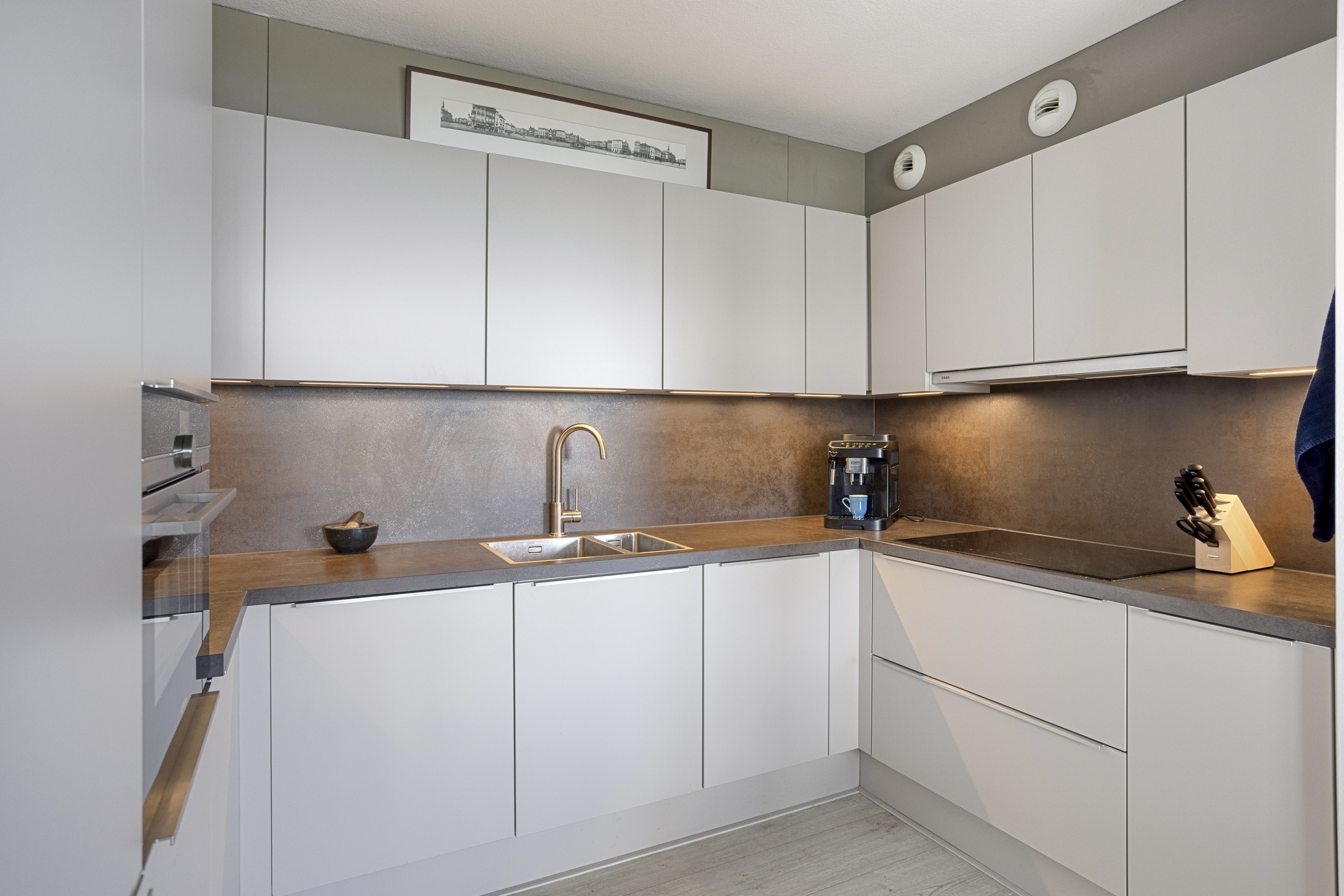 3 Bedrooms Bedrooms, ,1 BathroomBathrooms,Appartement,Te Koop,1605