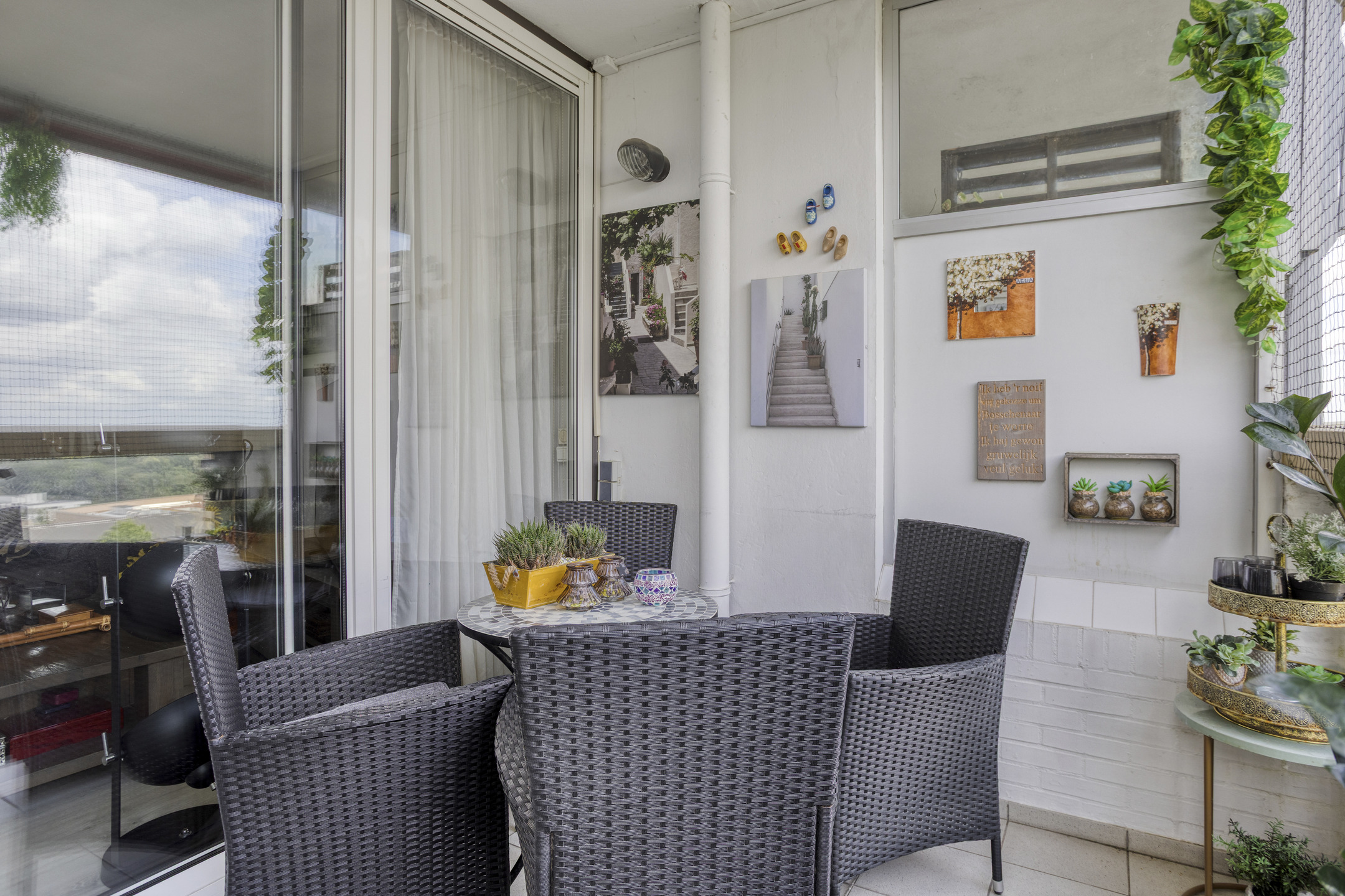 3 Bedrooms Bedrooms, ,1 BathroomBathrooms,Appartement,Te Koop,1605