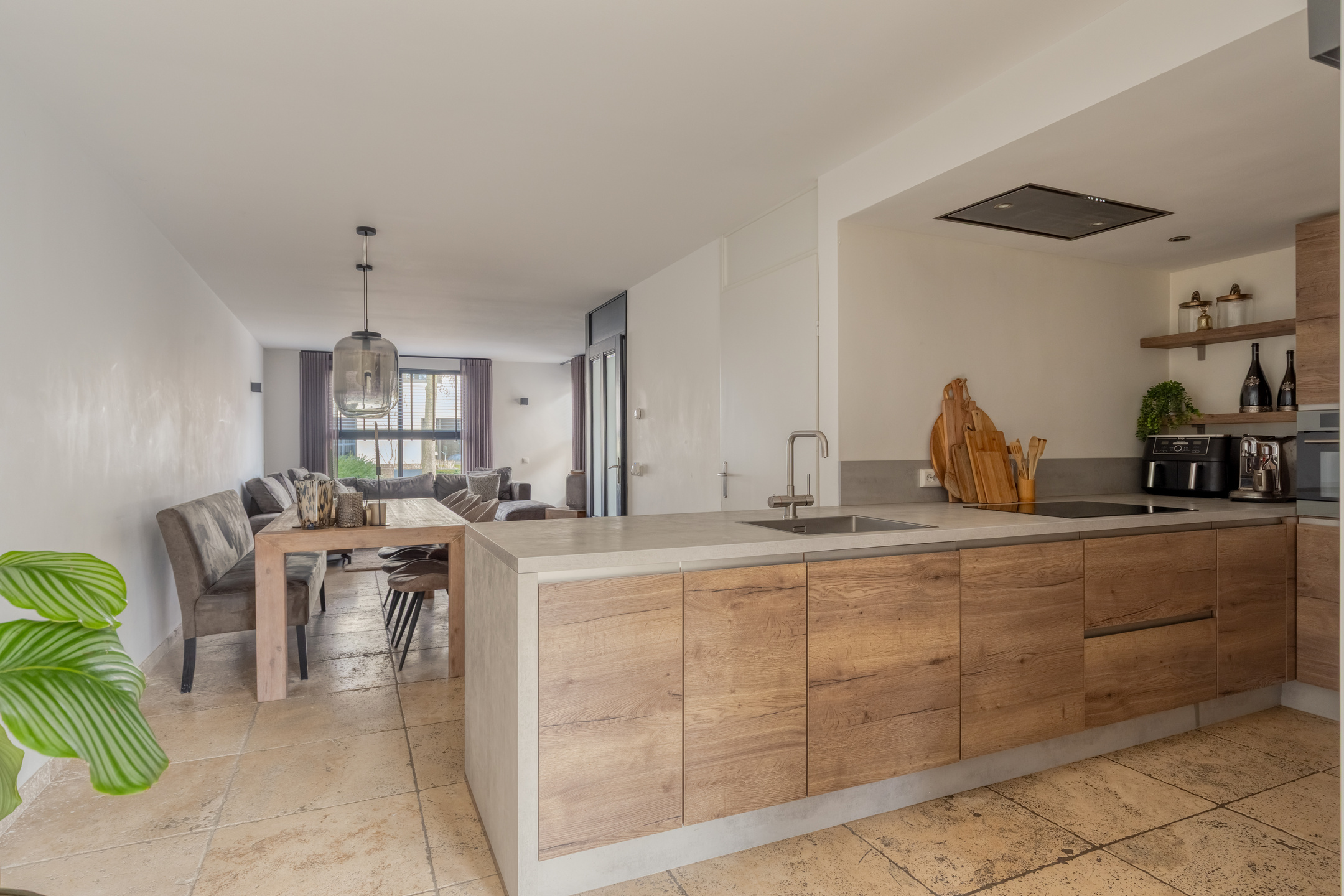 5 Rooms Rooms,1 BathroomBathrooms,Woonhuis,Te Koop,1610