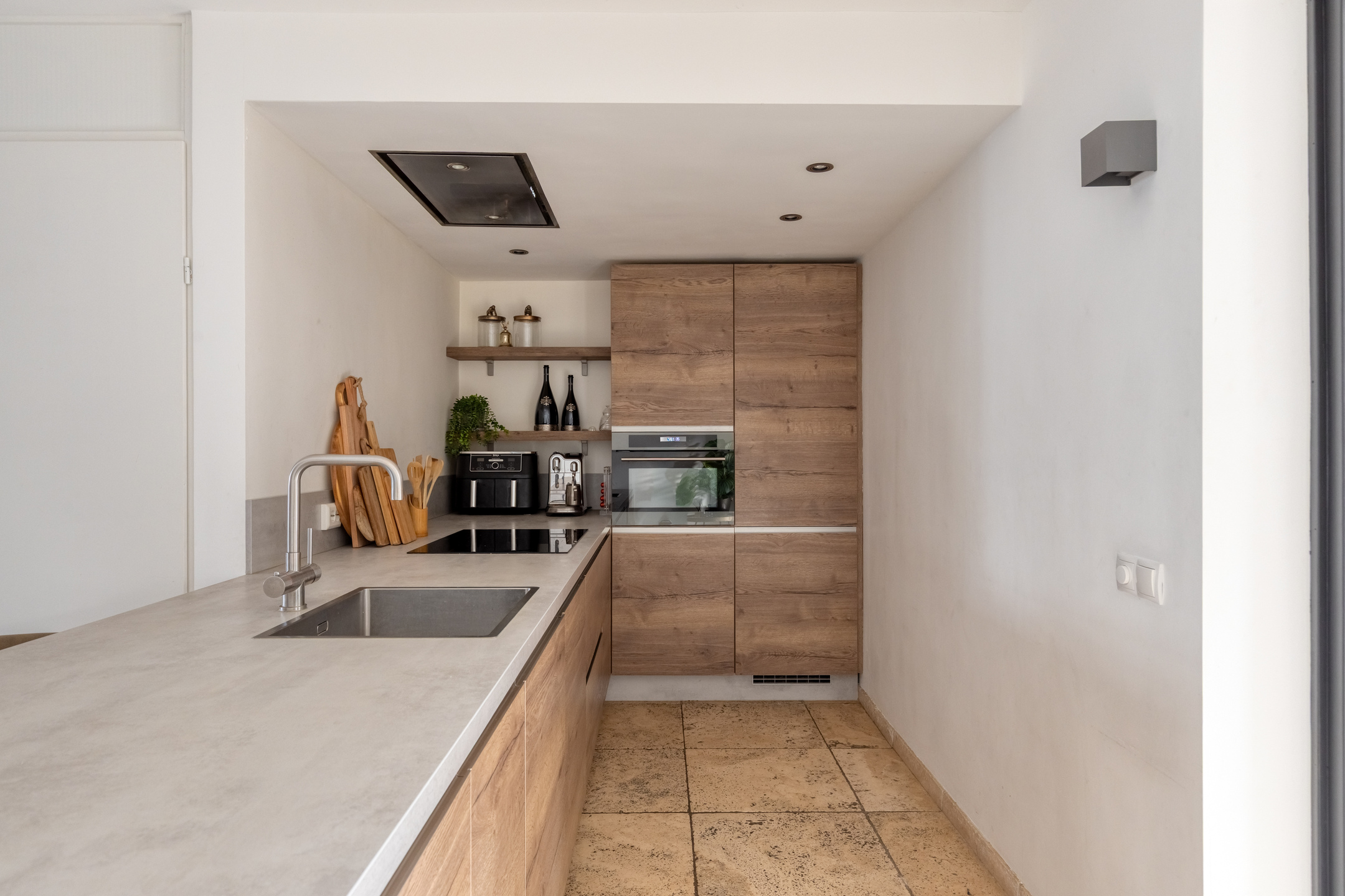 5 Rooms Rooms,1 BathroomBathrooms,Woonhuis,Te Koop,1610