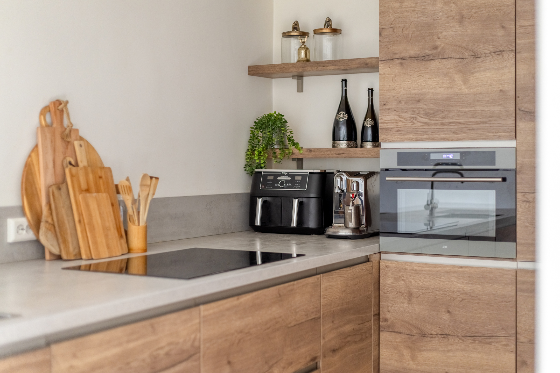 5 Rooms Rooms,1 BathroomBathrooms,Woonhuis,Te Koop,1610