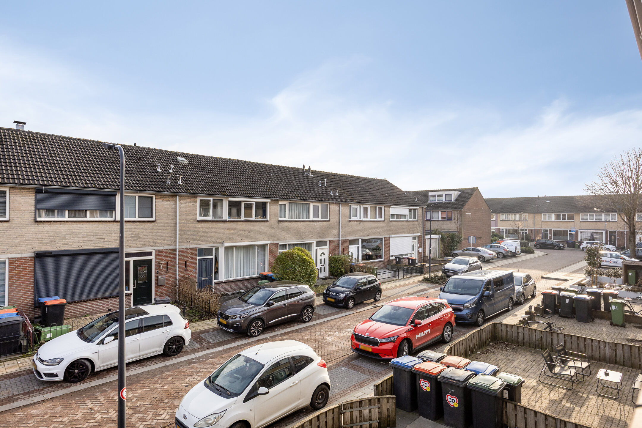 5 Rooms Rooms,1 BathroomBathrooms,Woonhuis,Te Koop,1611