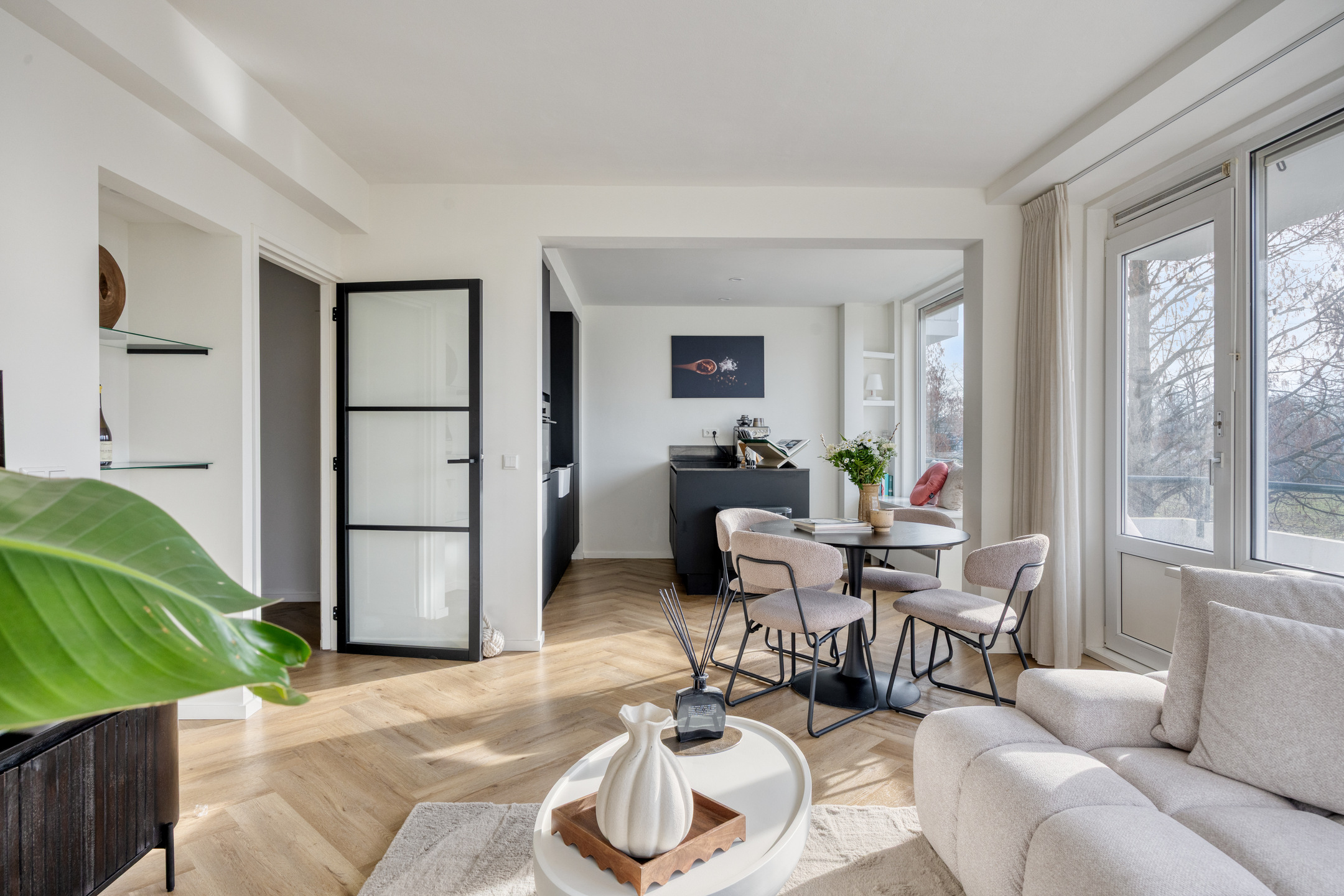 2 Bedrooms Bedrooms, ,1 BathroomBathrooms,Appartement,Te Koop,1613