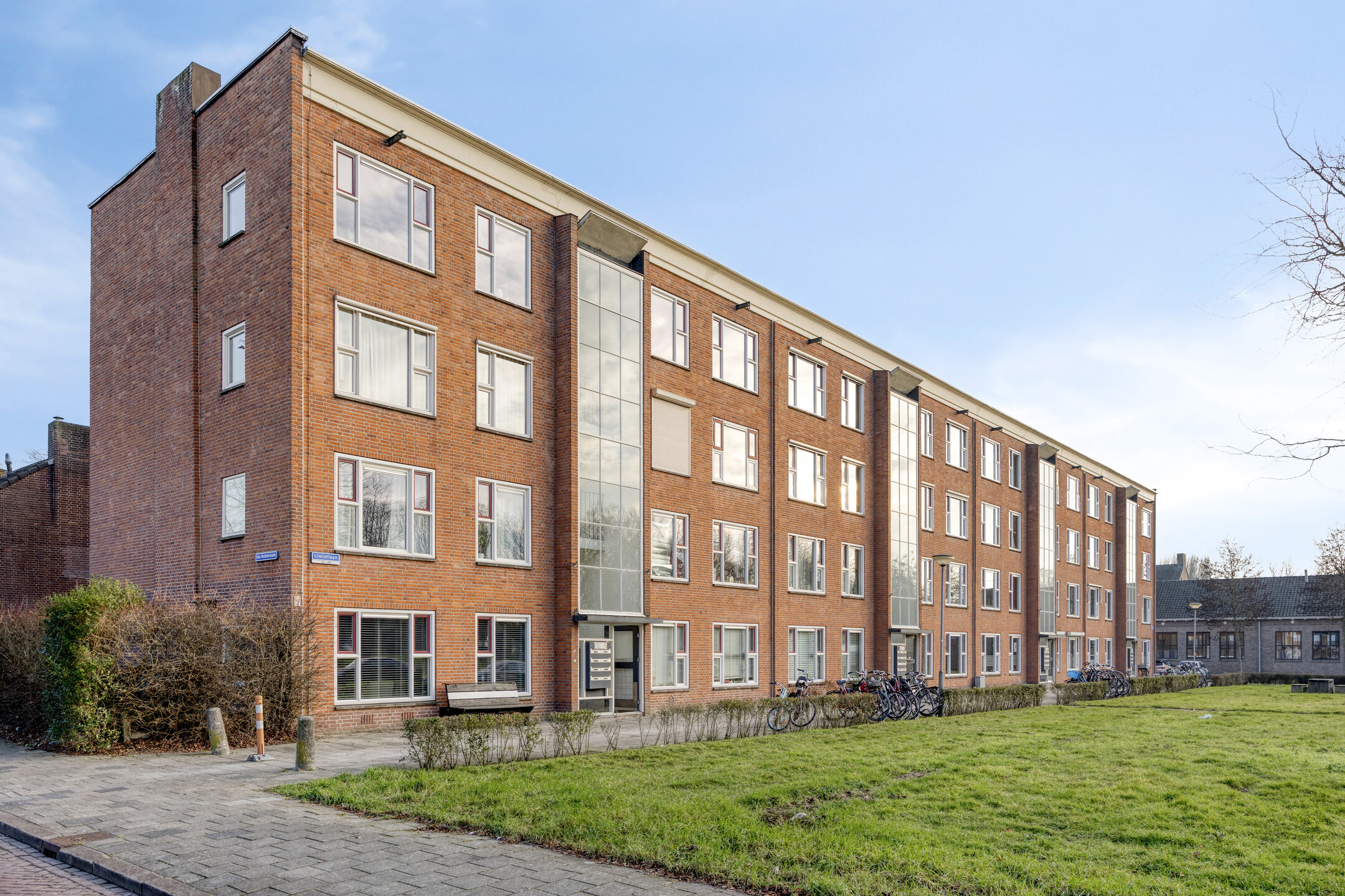 2 Bedrooms Bedrooms, ,1 BathroomBathrooms,Appartement,Te Koop,1622