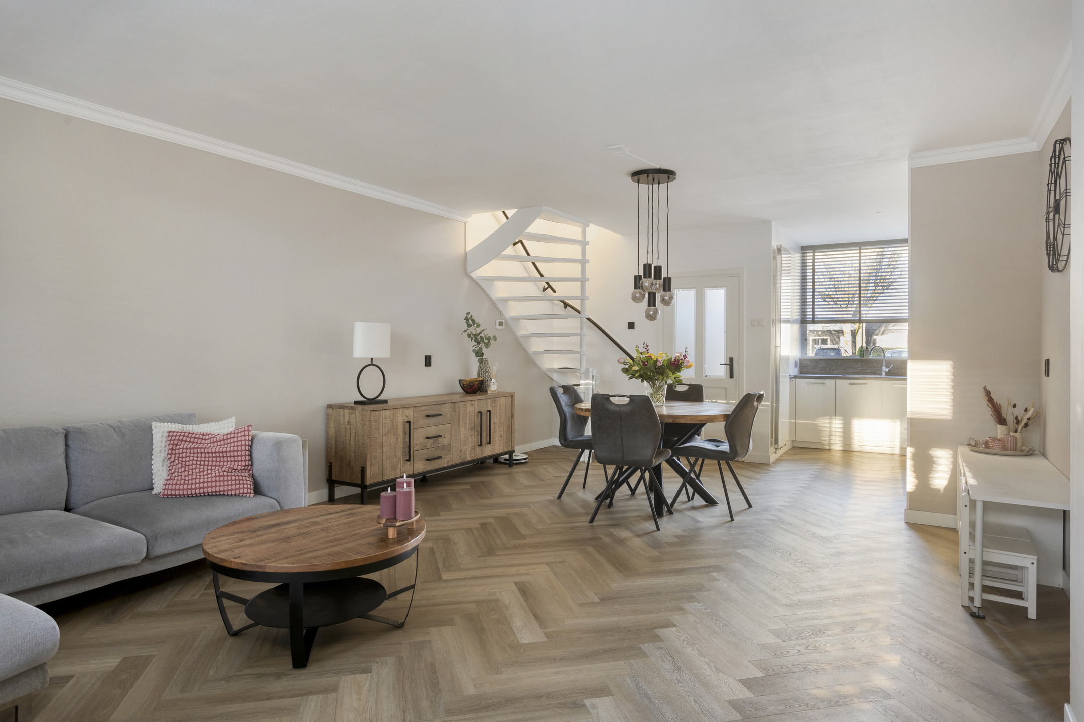 5 Rooms Rooms,1 BathroomBathrooms,Woonhuis,Te Koop,1629