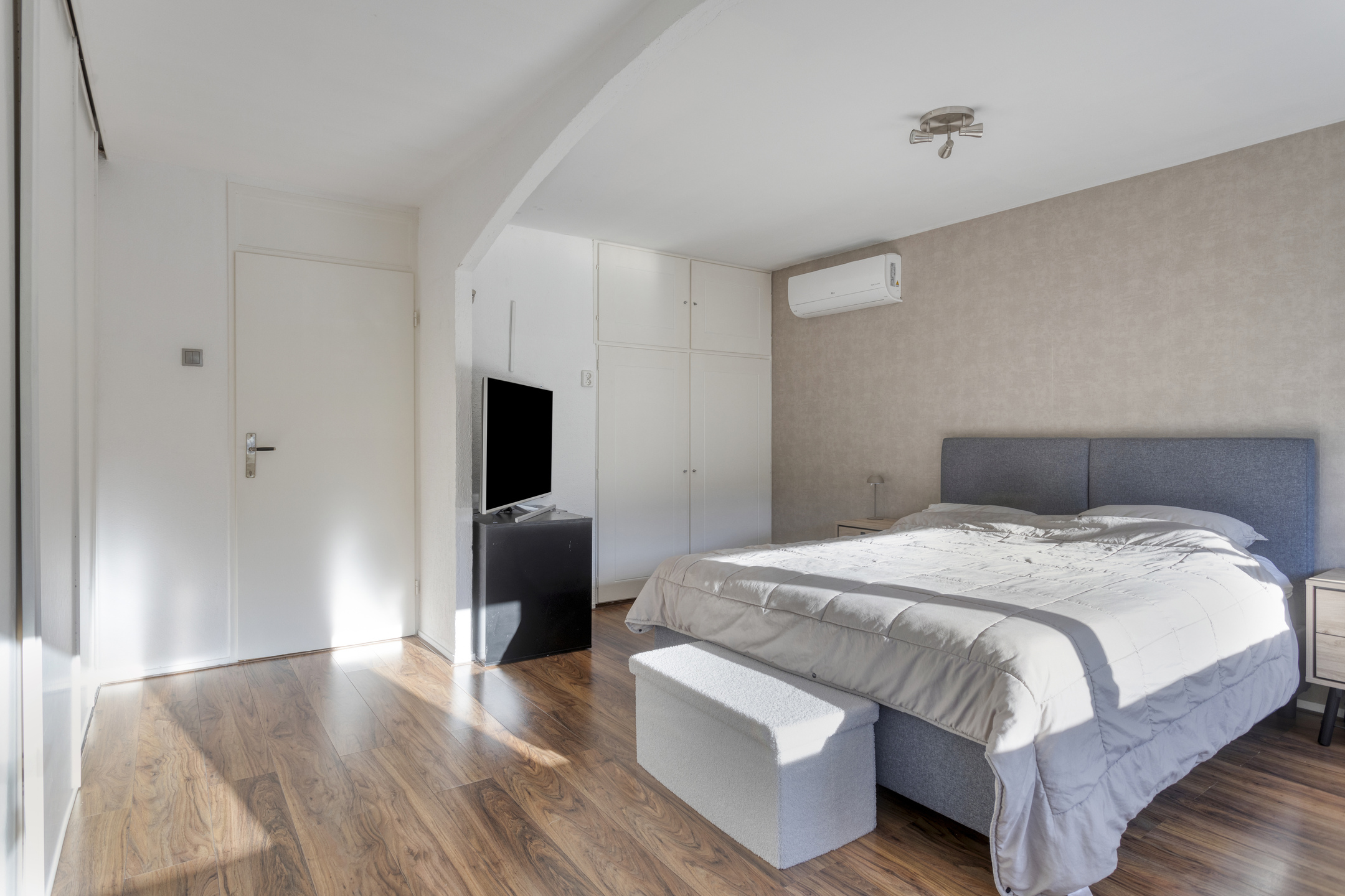 5 Rooms Rooms,1 BathroomBathrooms,Woonhuis,Te Koop,1629