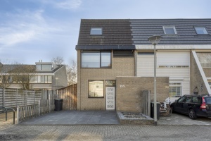 5 Rooms Rooms,1 BathroomBathrooms,Woonhuis,Te Koop,1629