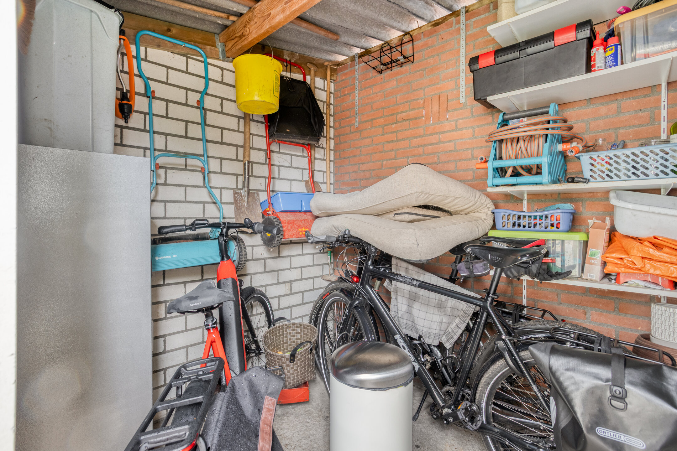 5 Rooms Rooms,1 BathroomBathrooms,Woonhuis,Te Koop,1634