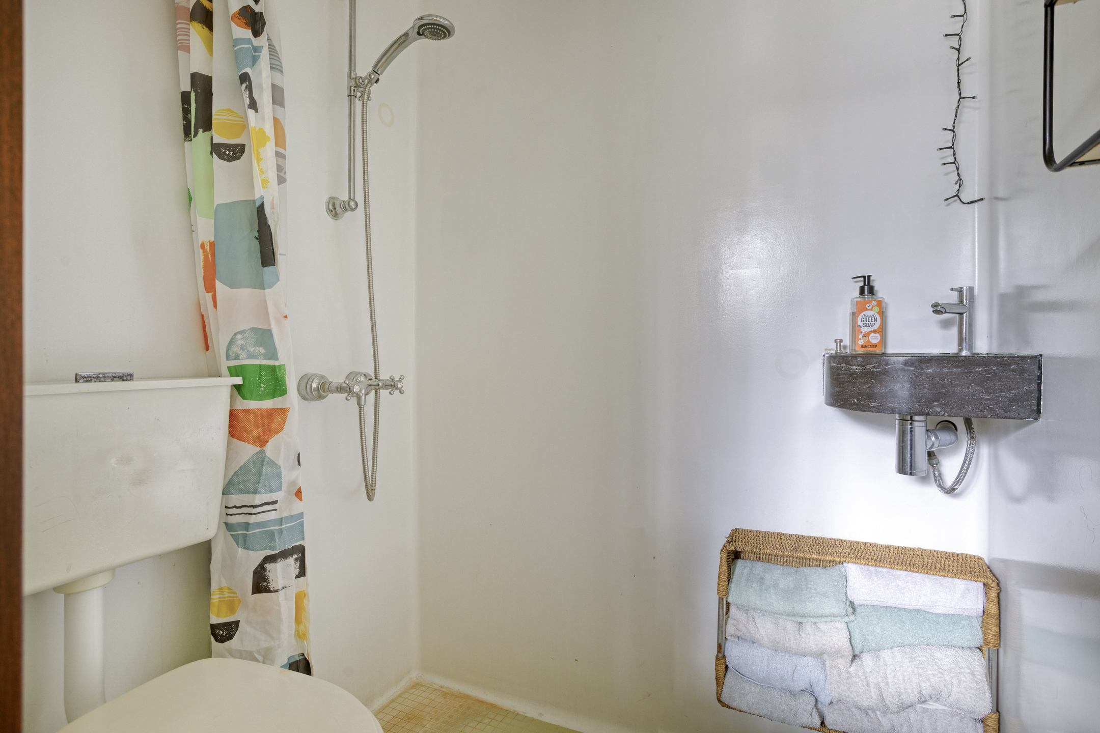 3 Rooms Rooms,1 BathroomBathrooms,Woonhuis,Te Koop,1637