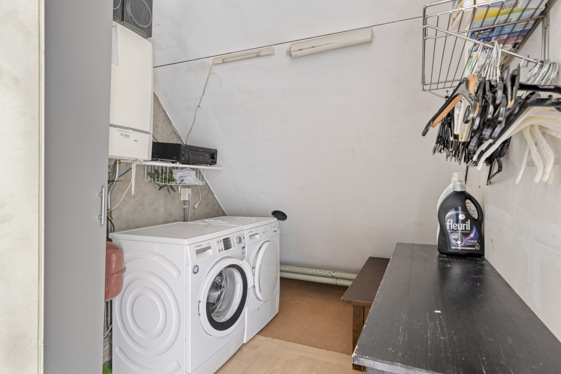 6 Rooms Rooms,1 BathroomBathrooms,Woonhuis,Te Koop,1654