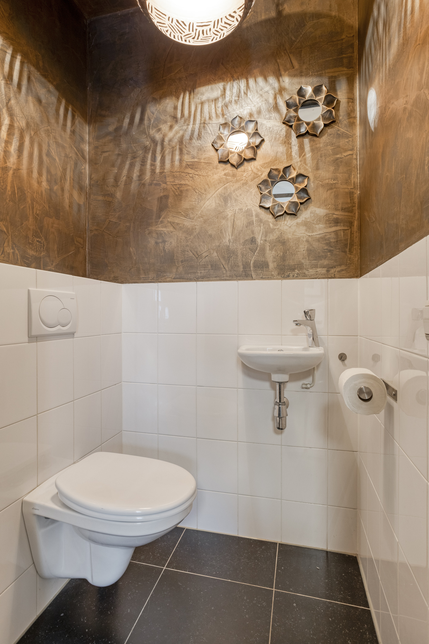 2 Bedrooms Bedrooms, ,1 BathroomBathrooms,Appartement,Te Koop,1658