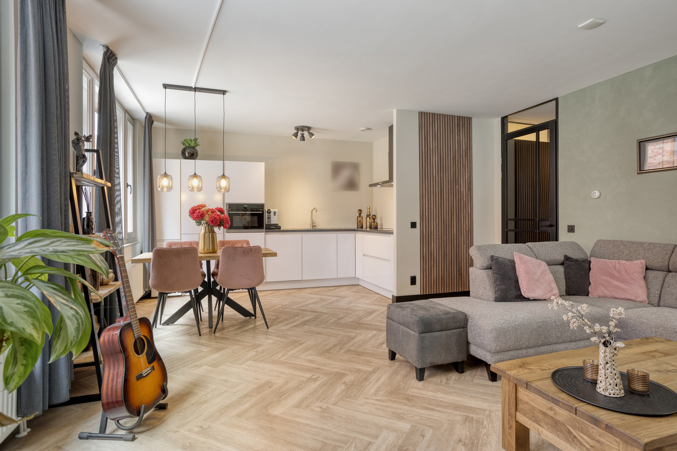 2 Bedrooms Bedrooms, ,1 BathroomBathrooms,Appartement,Te Koop,1658