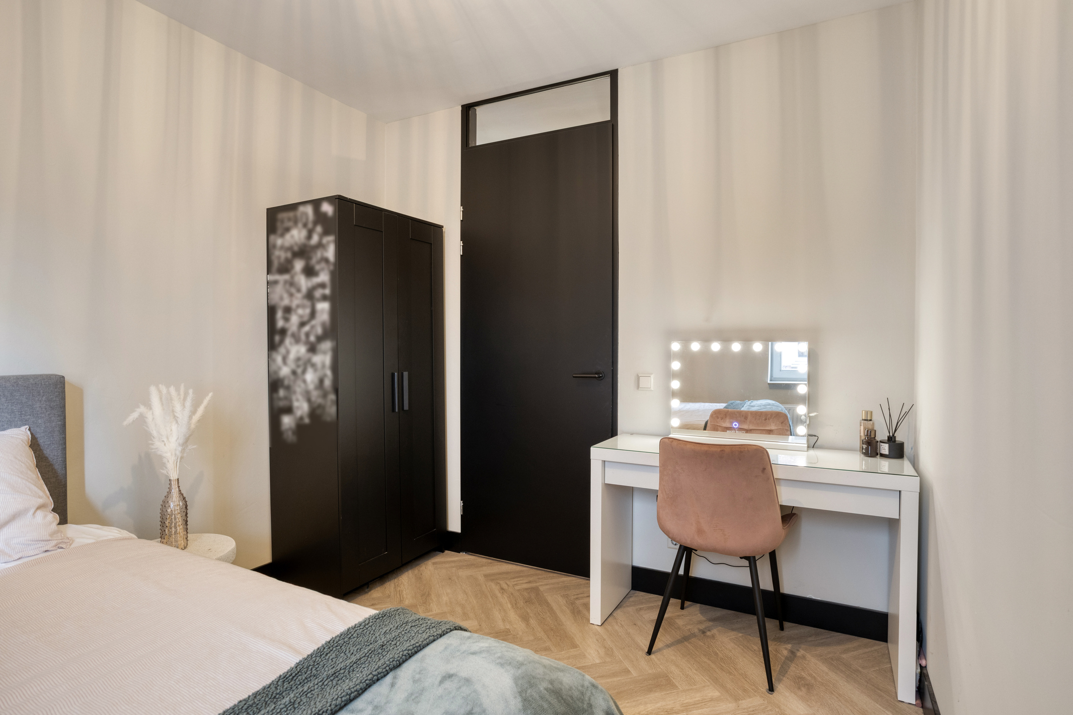 2 Bedrooms Bedrooms, ,1 BathroomBathrooms,Appartement,Te Koop,1658