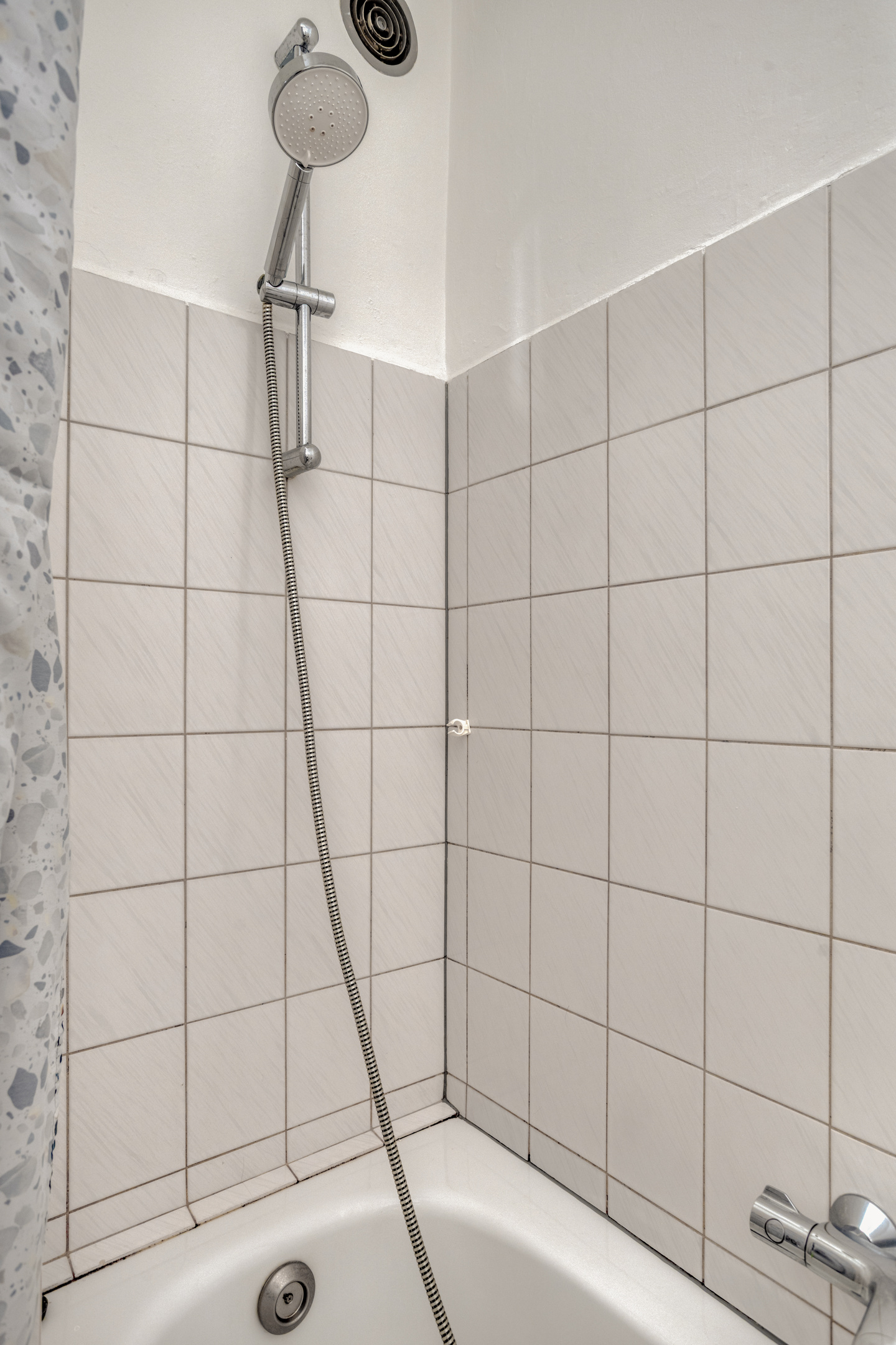 2 Bedrooms Bedrooms, ,1 BathroomBathrooms,Appartement,Te Koop,1659