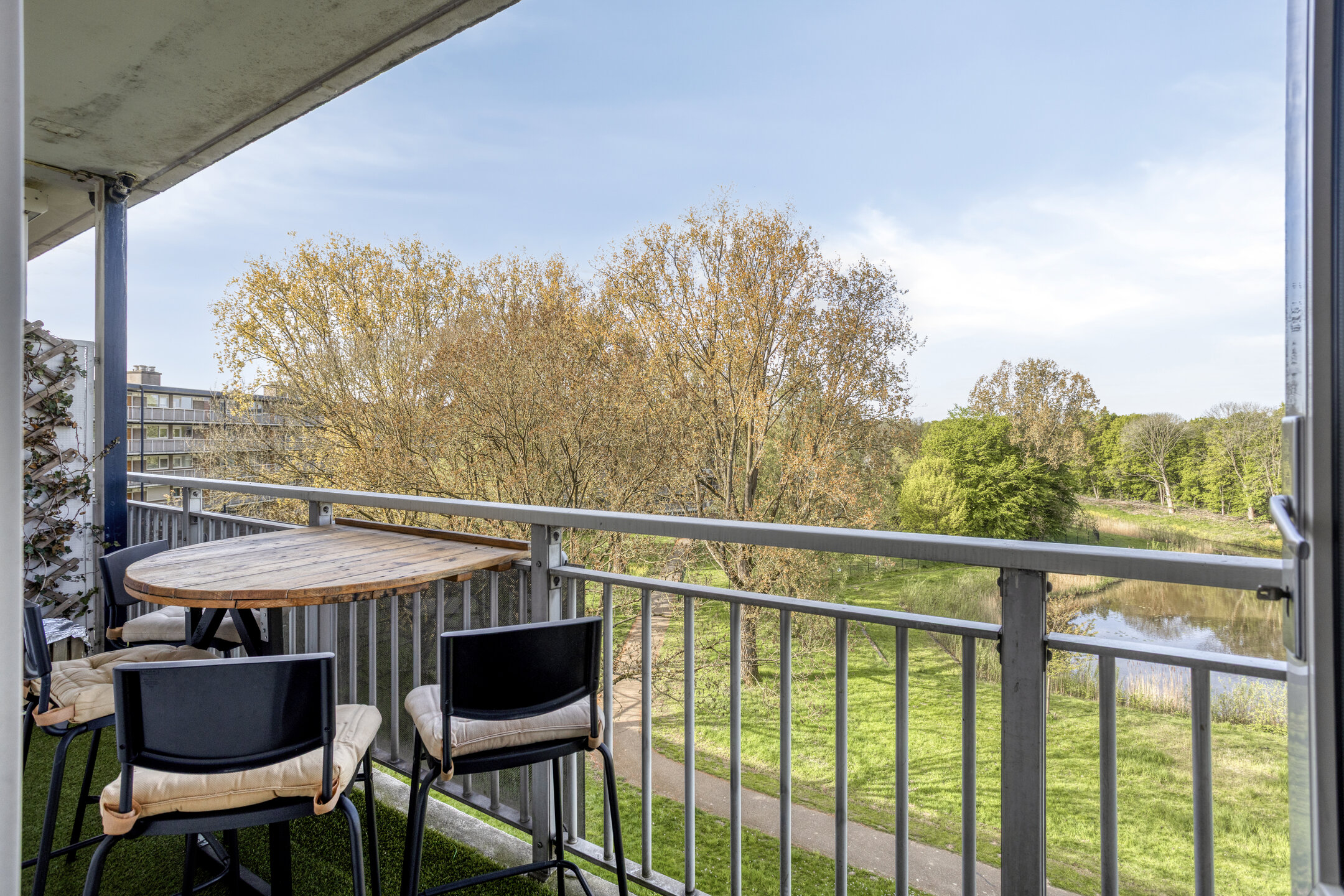 2 Bedrooms Bedrooms, ,1 BathroomBathrooms,Appartement,Te Koop,1659