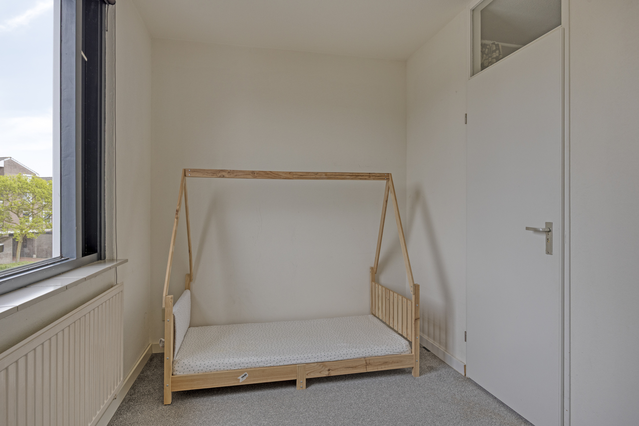 3 Rooms Rooms,1 BathroomBathrooms,Woonhuis,Te Koop,1660