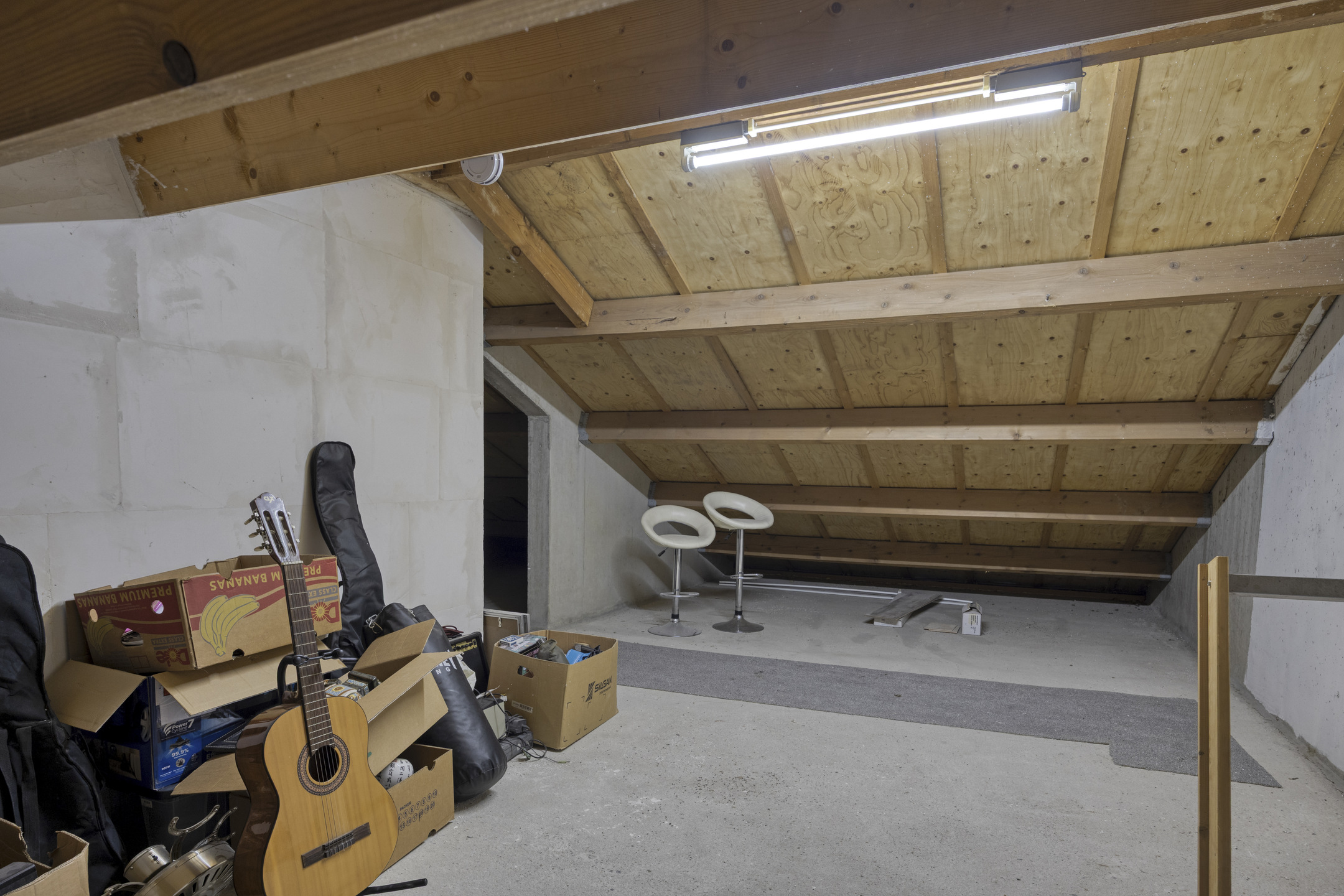 3 Rooms Rooms,1 BathroomBathrooms,Woonhuis,Te Koop,1660