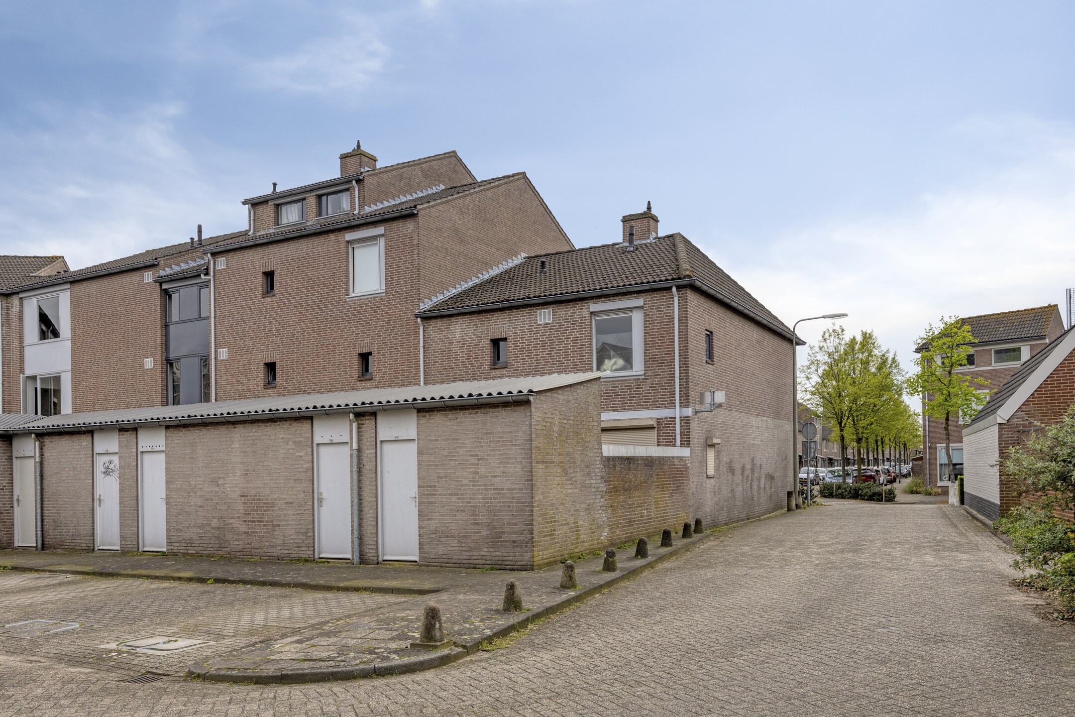 3 Rooms Rooms,1 BathroomBathrooms,Woonhuis,Te Koop,1660